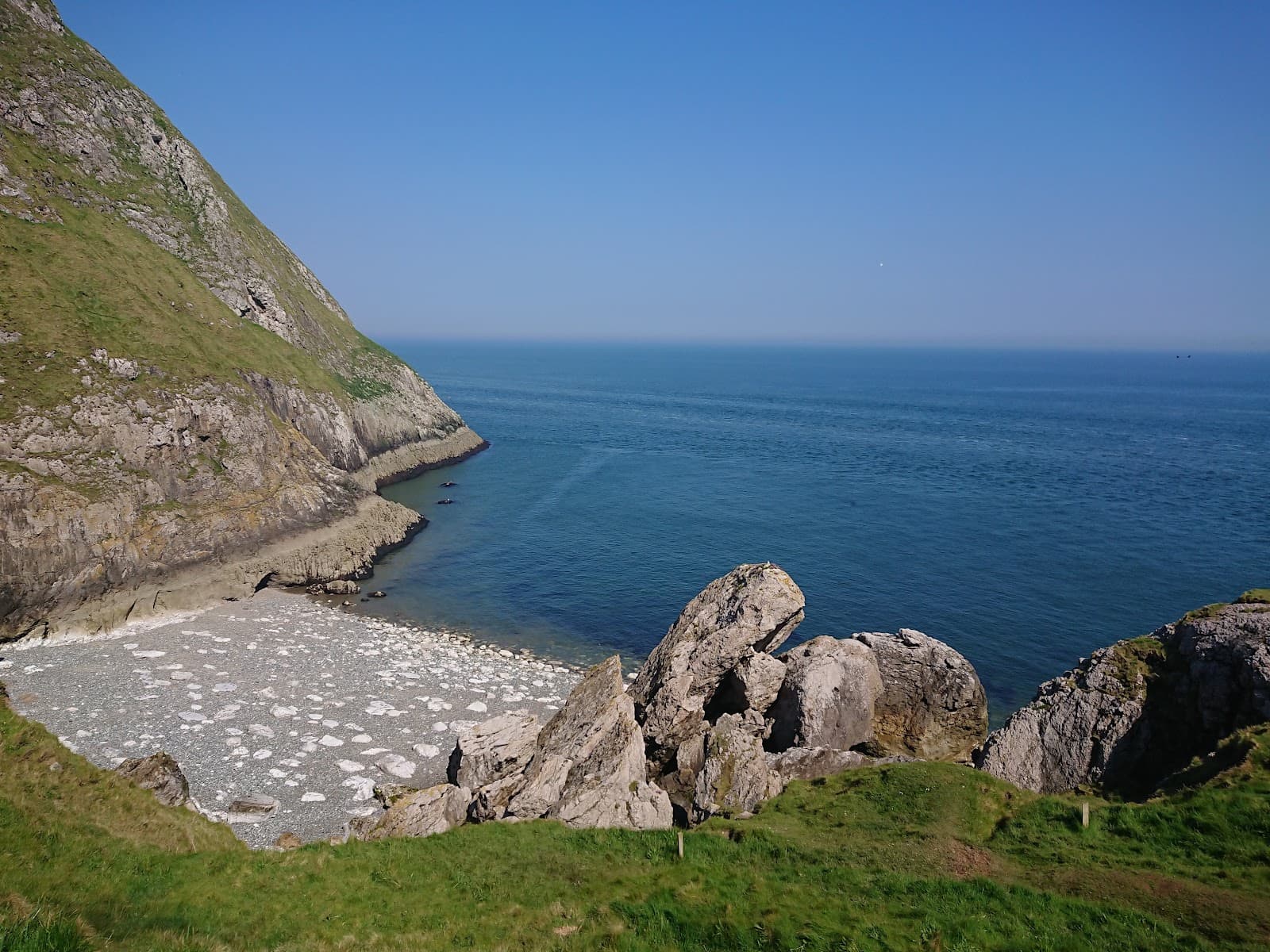 Angel Bay Porth Dyniewaid - Image 1