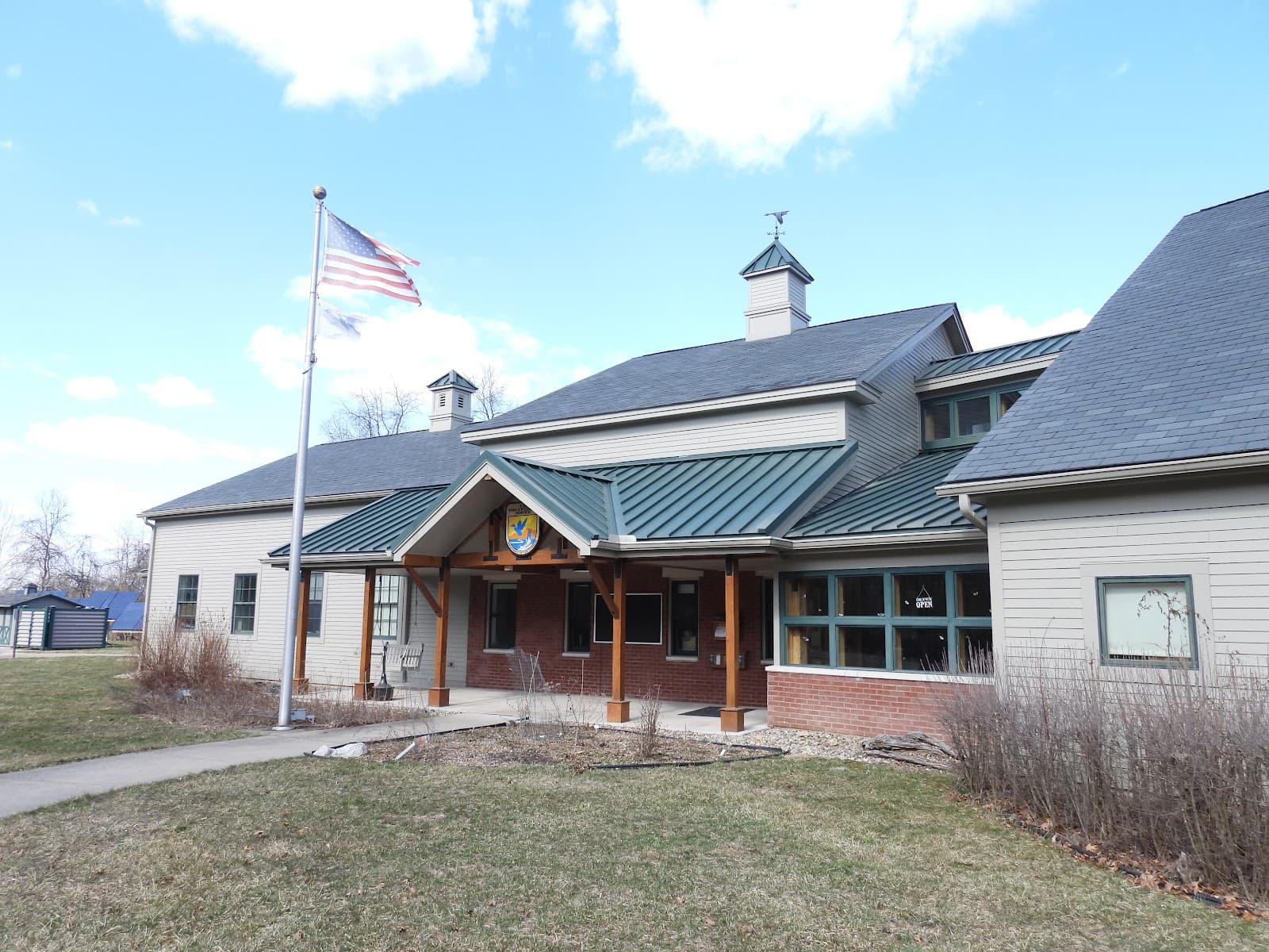 Ohio River Islands NWR Visitor Center - Image 1
