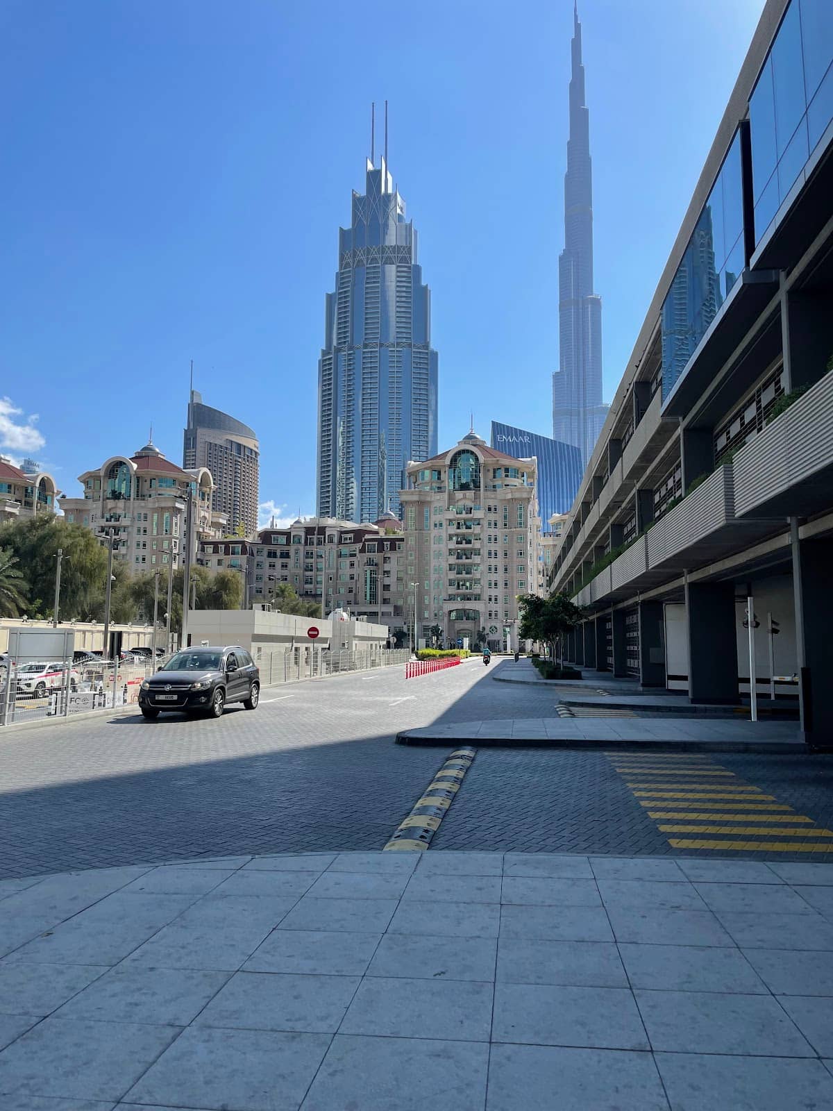 Proximity to Downtown Dubai