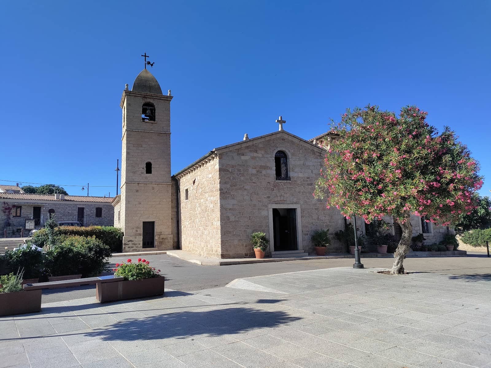 Piazza Life & Aperitivo