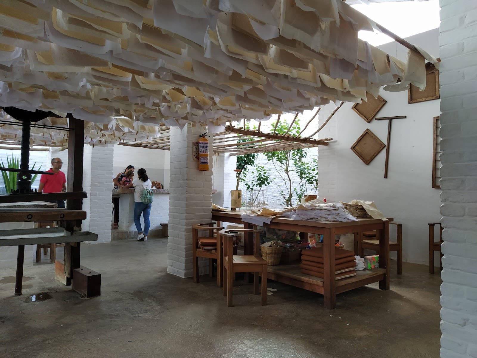 Taller de Papel de Barichara - Image 1