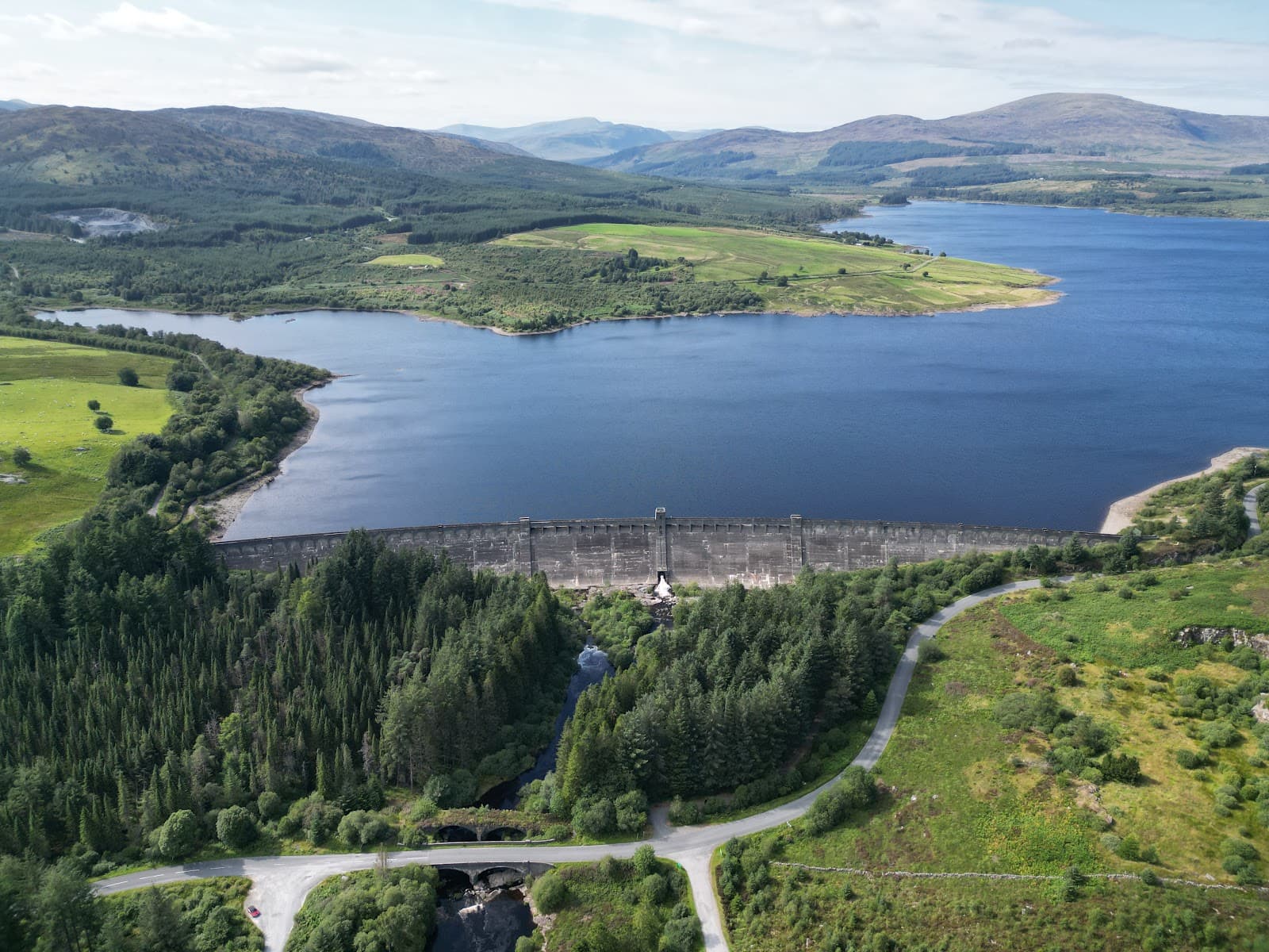 Clatteringshaws Loch & Visitor Centre - Image 1