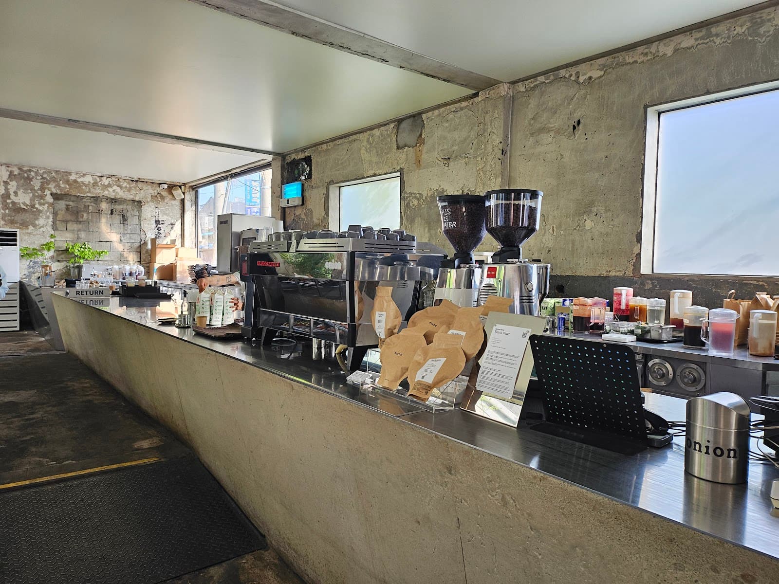 Onion Seongsu - Image 1