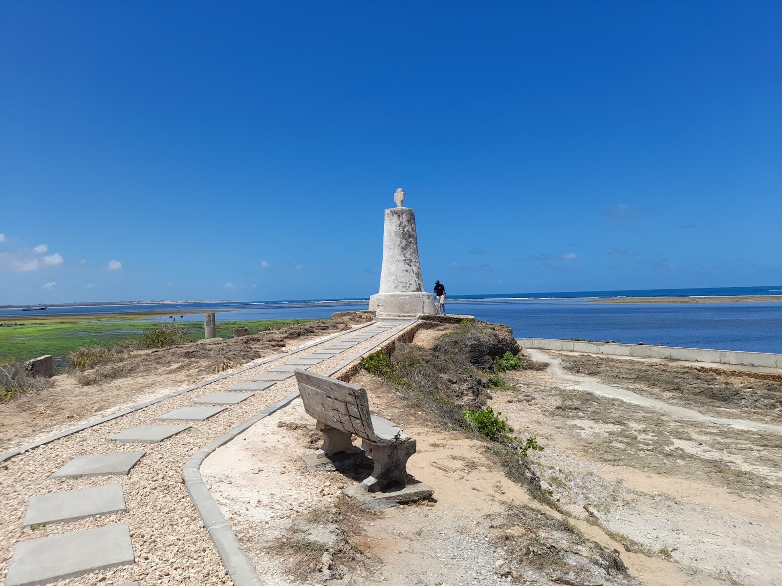 Vasco da Gama Pillar - Image 1