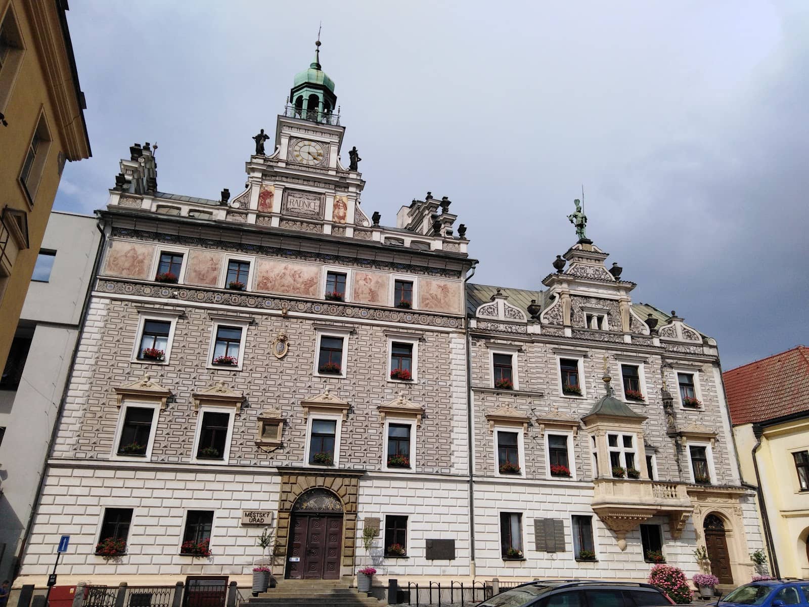 Parkany Riverside Walk
