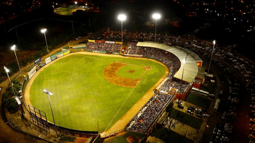 Estadio Francisco Micheli La Romana - Image 1