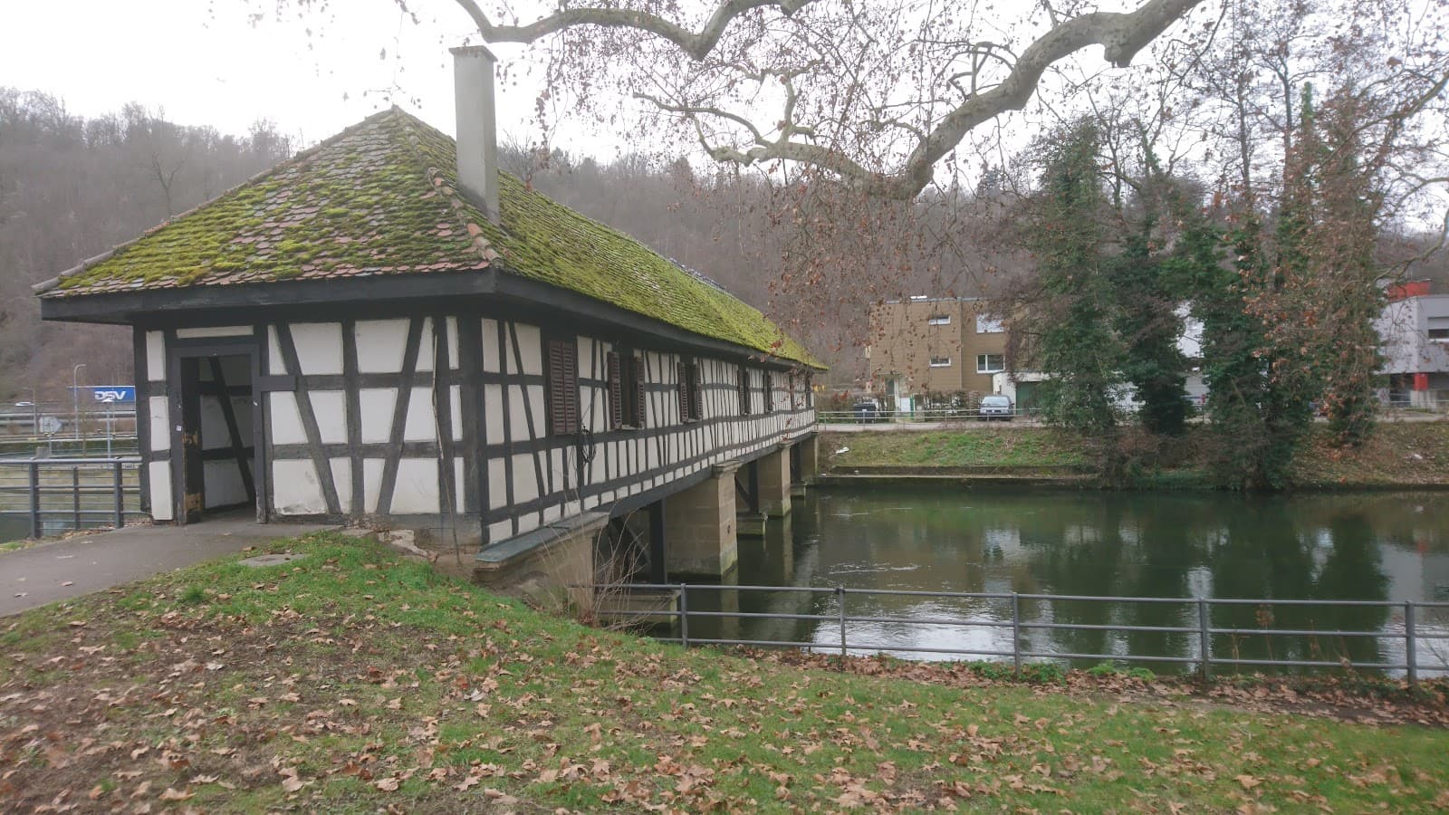 Neckar River Promenade Esslingen - Image 1