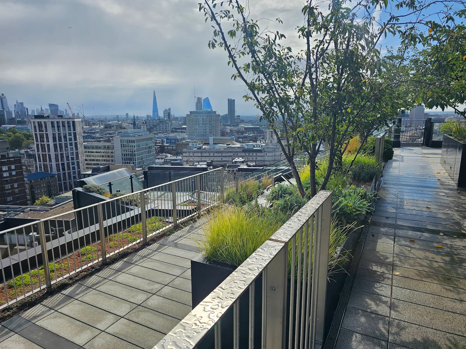 The Post Building Roof Garden - Image 1