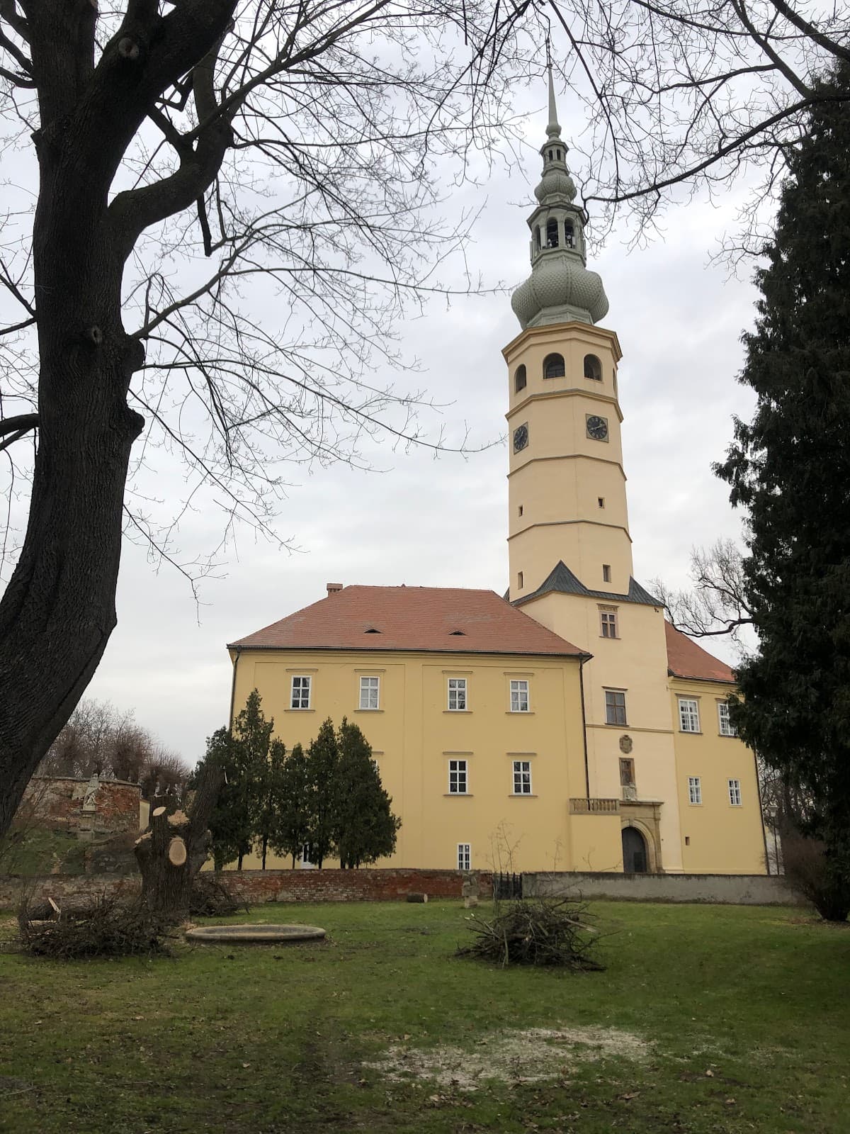 Tovačov Chateau - Image 1