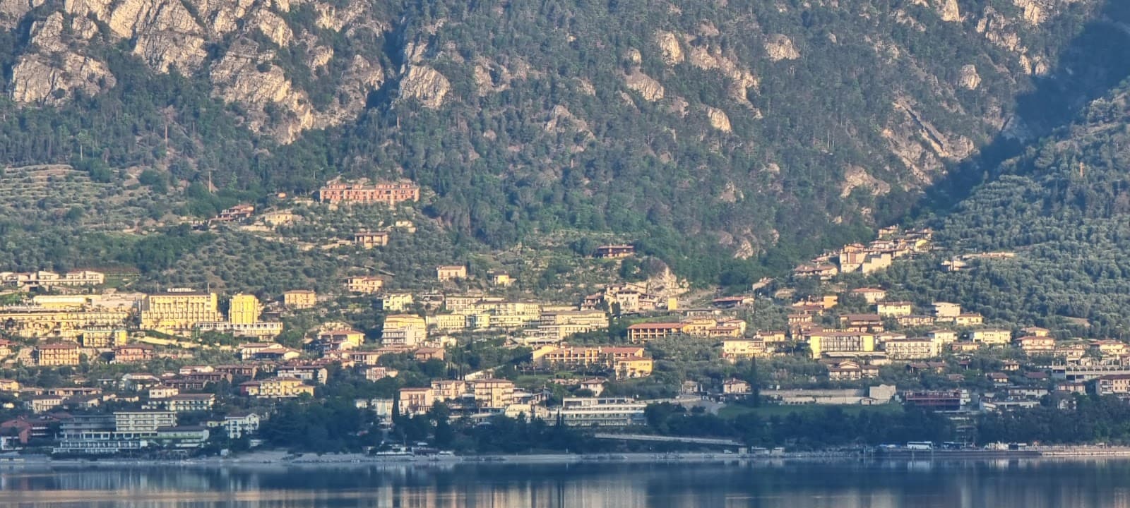 Riva del Garda Old Town - Image 1