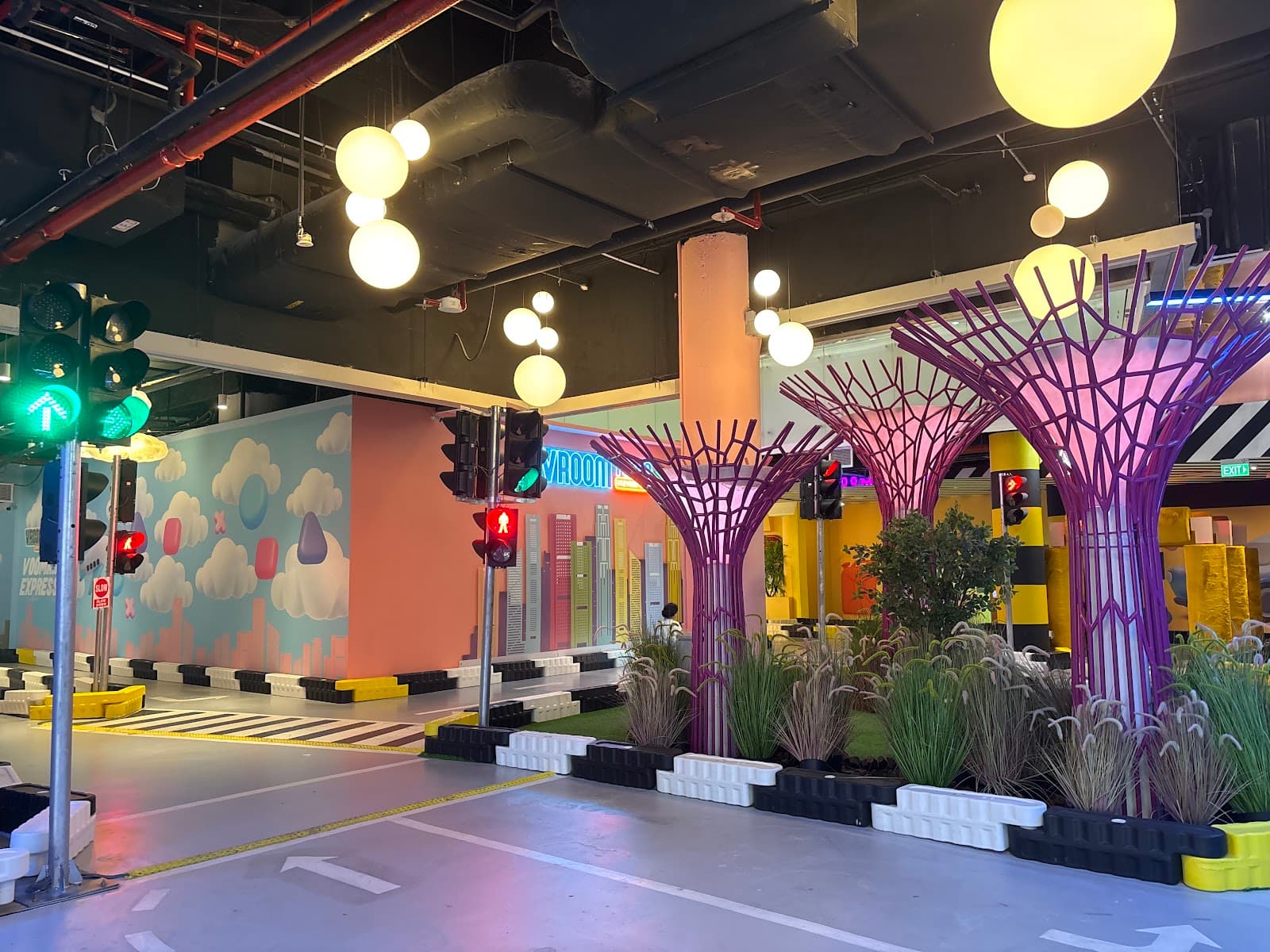 VroomTown, Marina Square - Image 1