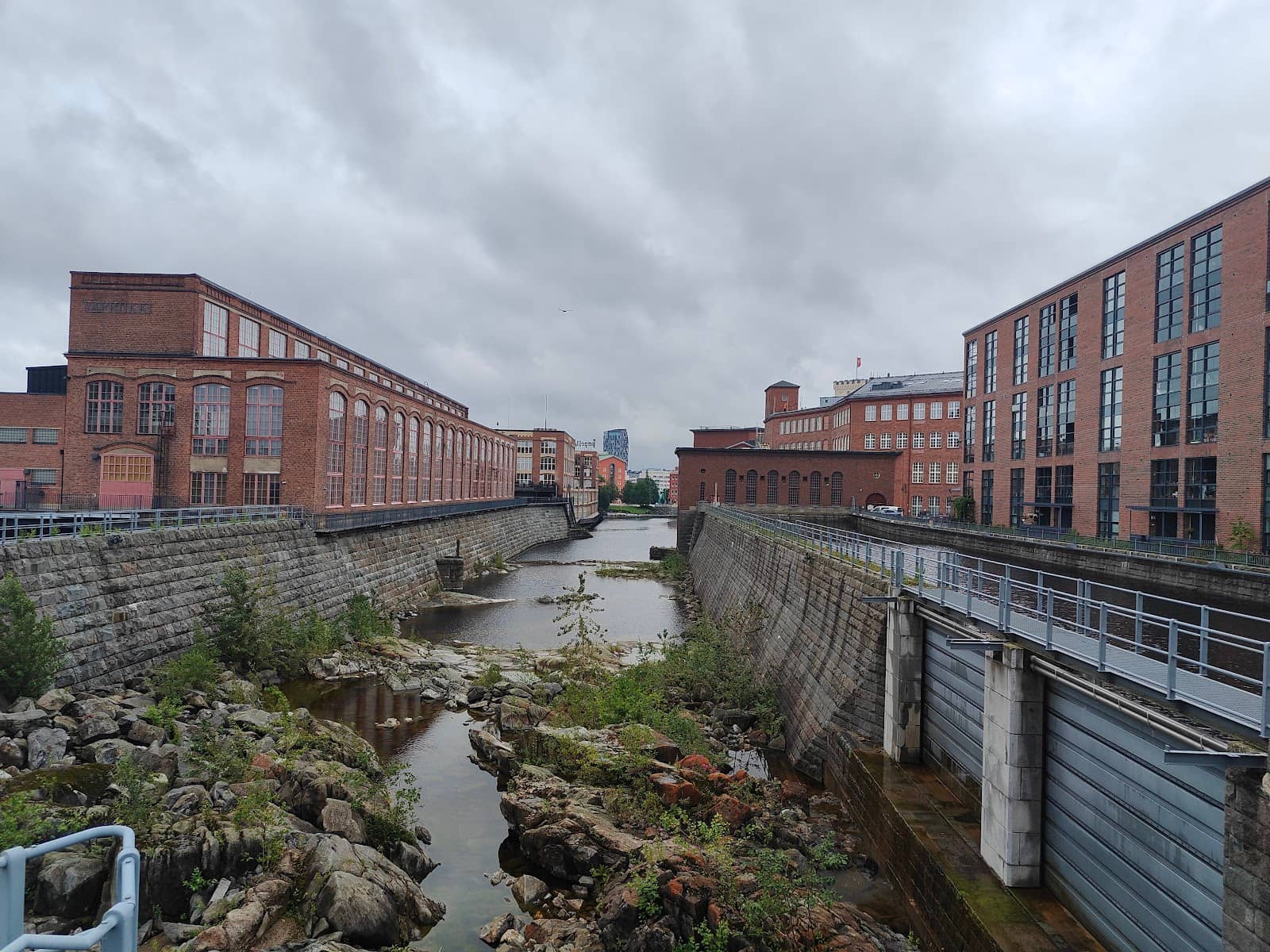 Connecting Nottbeck Palace & Tampella