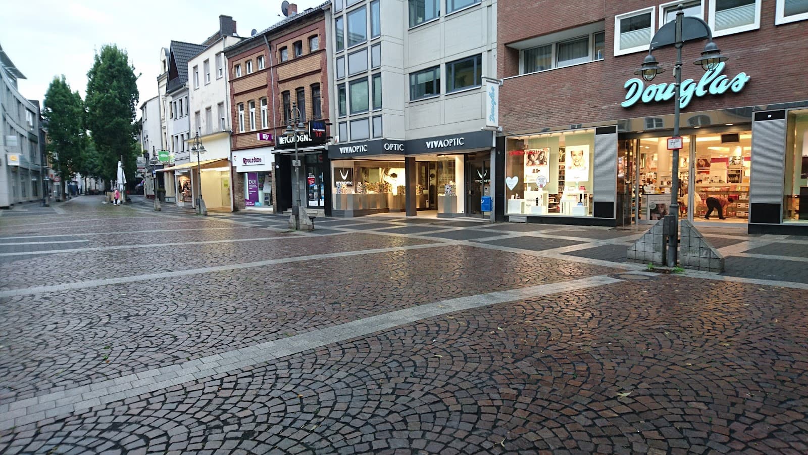 Uhlstraße - Image 1