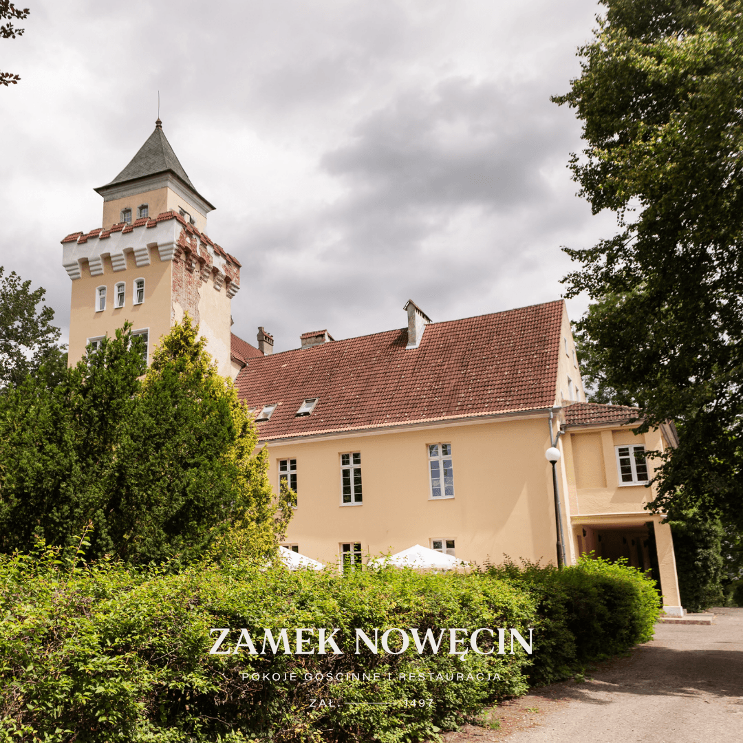 Tranquil Lakeside Location