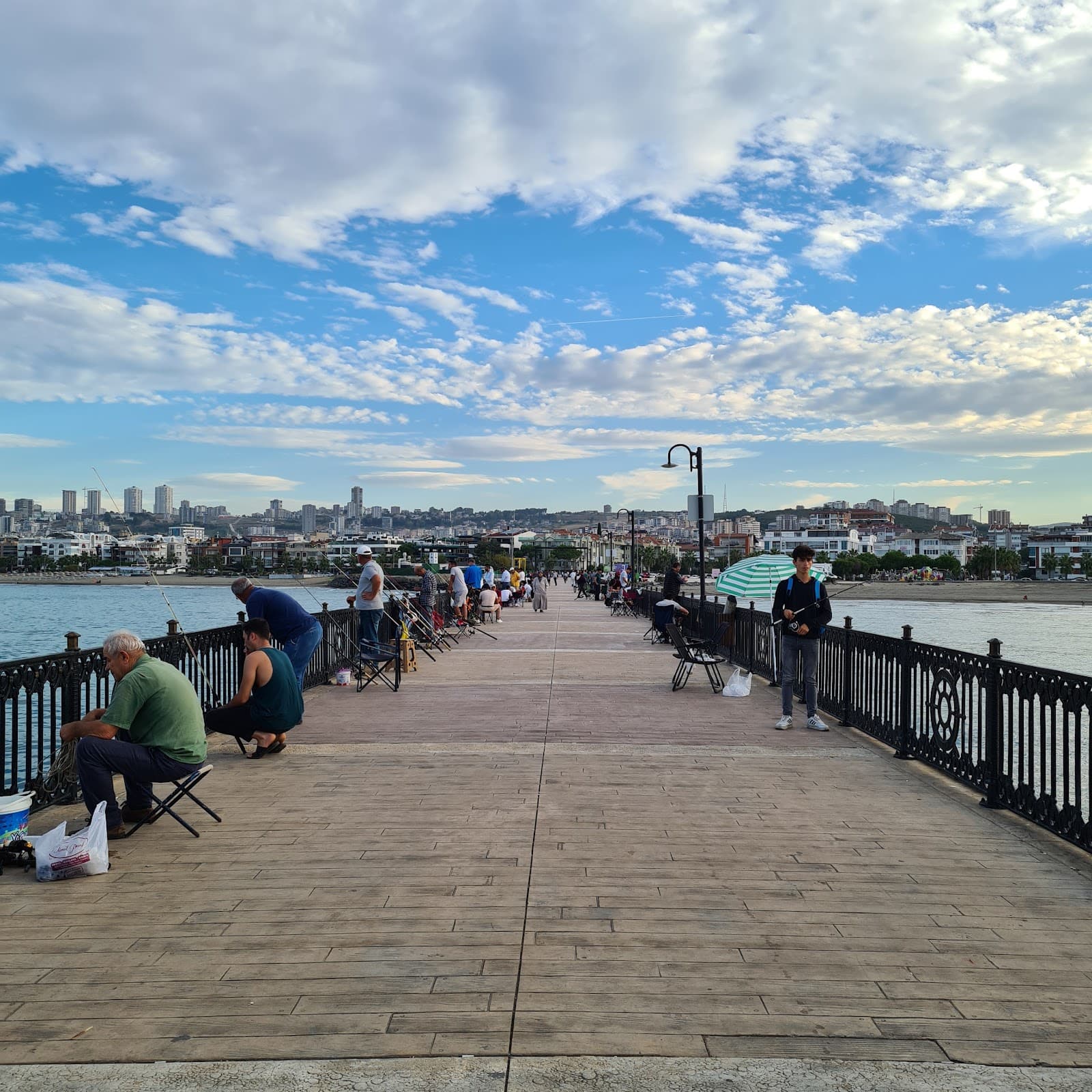 Çobanlı Pier - Image 1