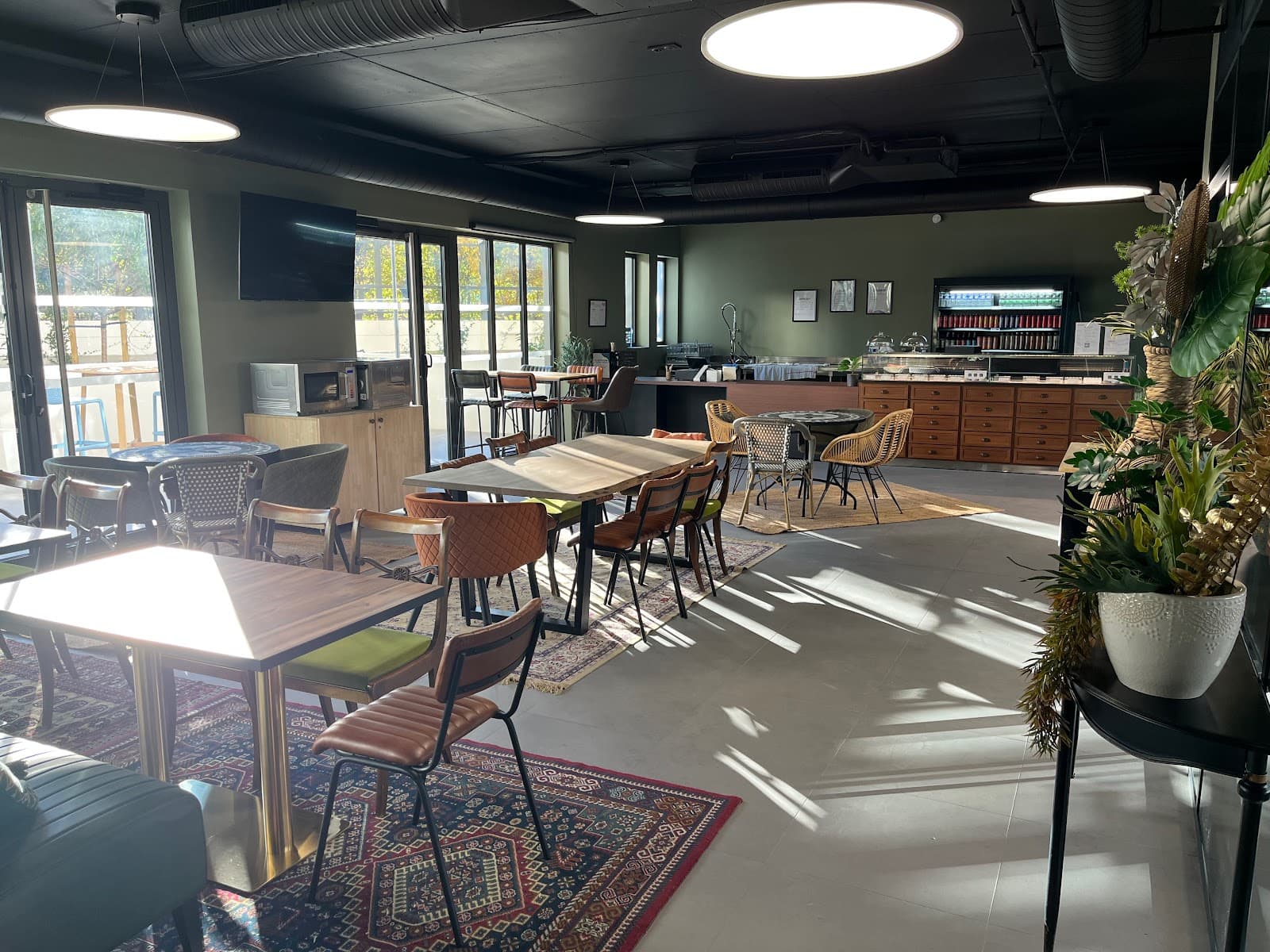 Pierresvives - Image 1