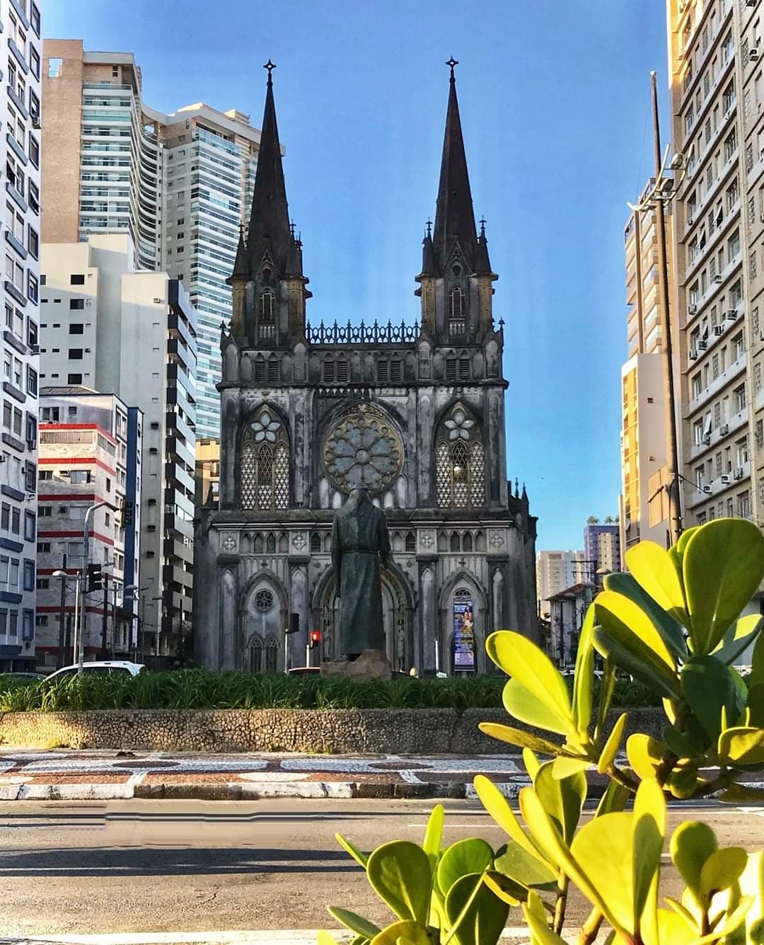 Embaré Santos - Image 1