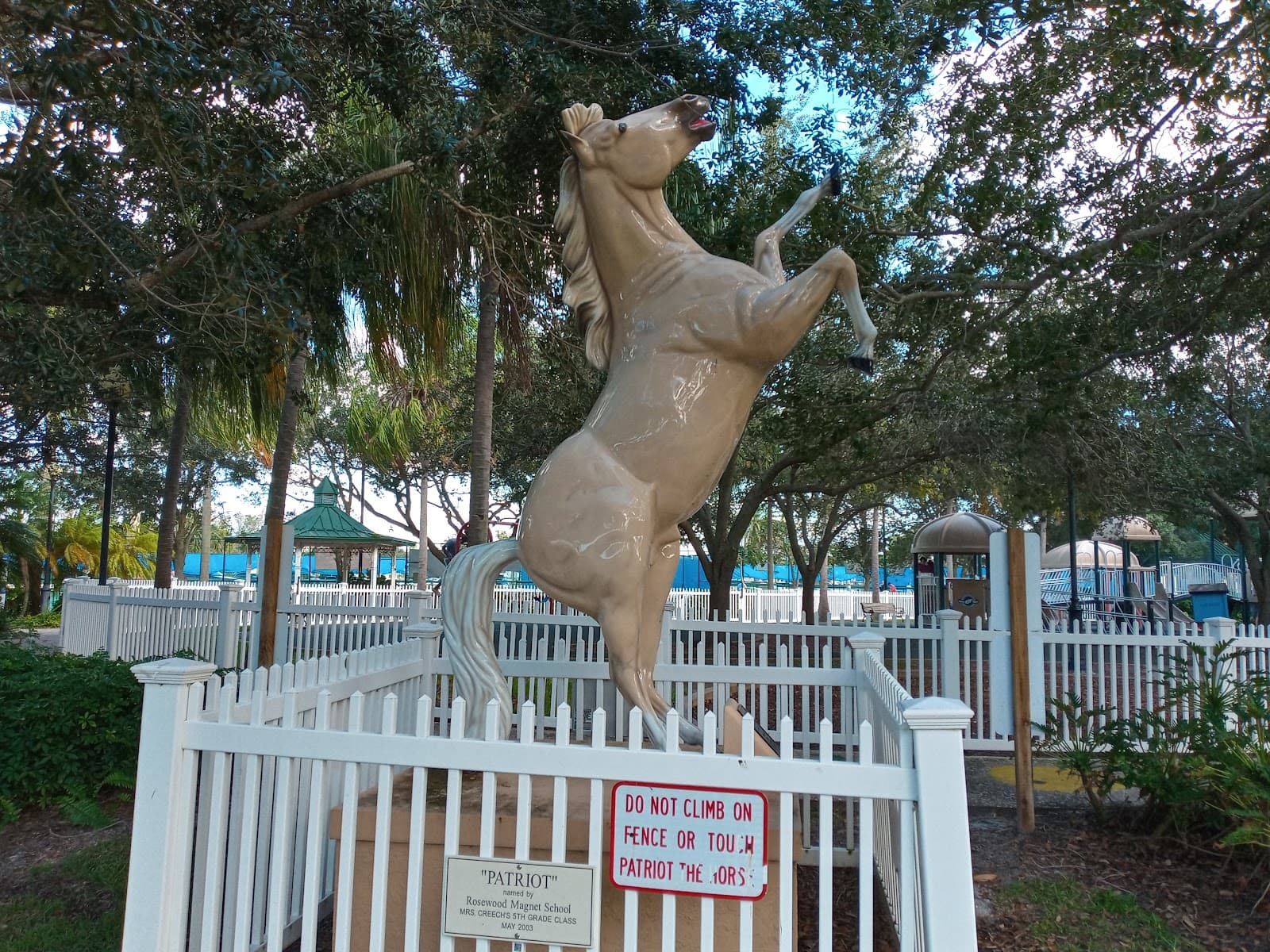 Pocahontas Park - Image 1