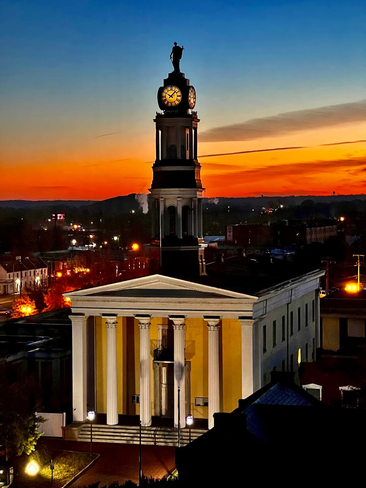 Courthouse Historic District - Image 1