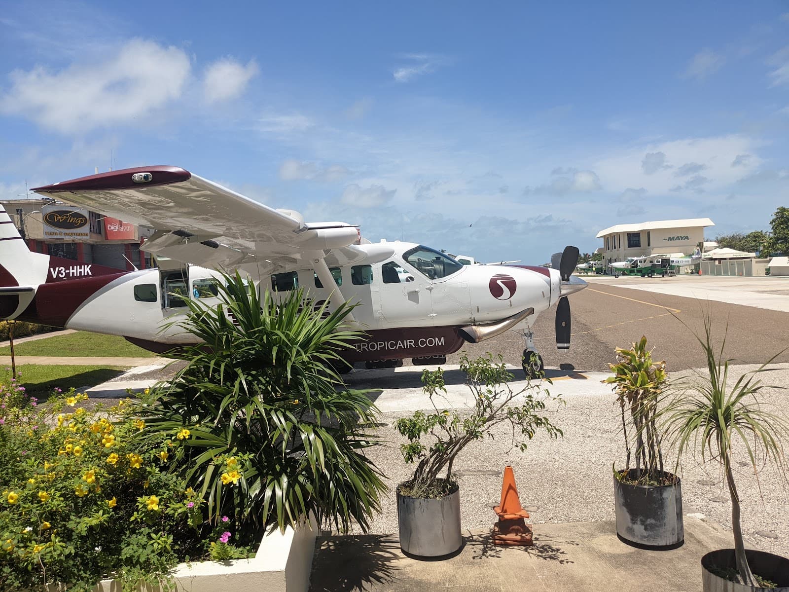 San Pedro Airport SPR plane spotting - Image 1