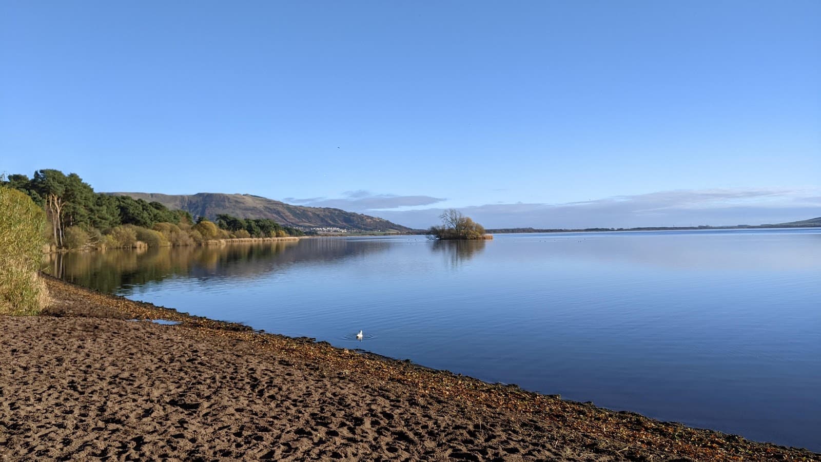 Burleigh Sands (Loch Leven) - Image 1
