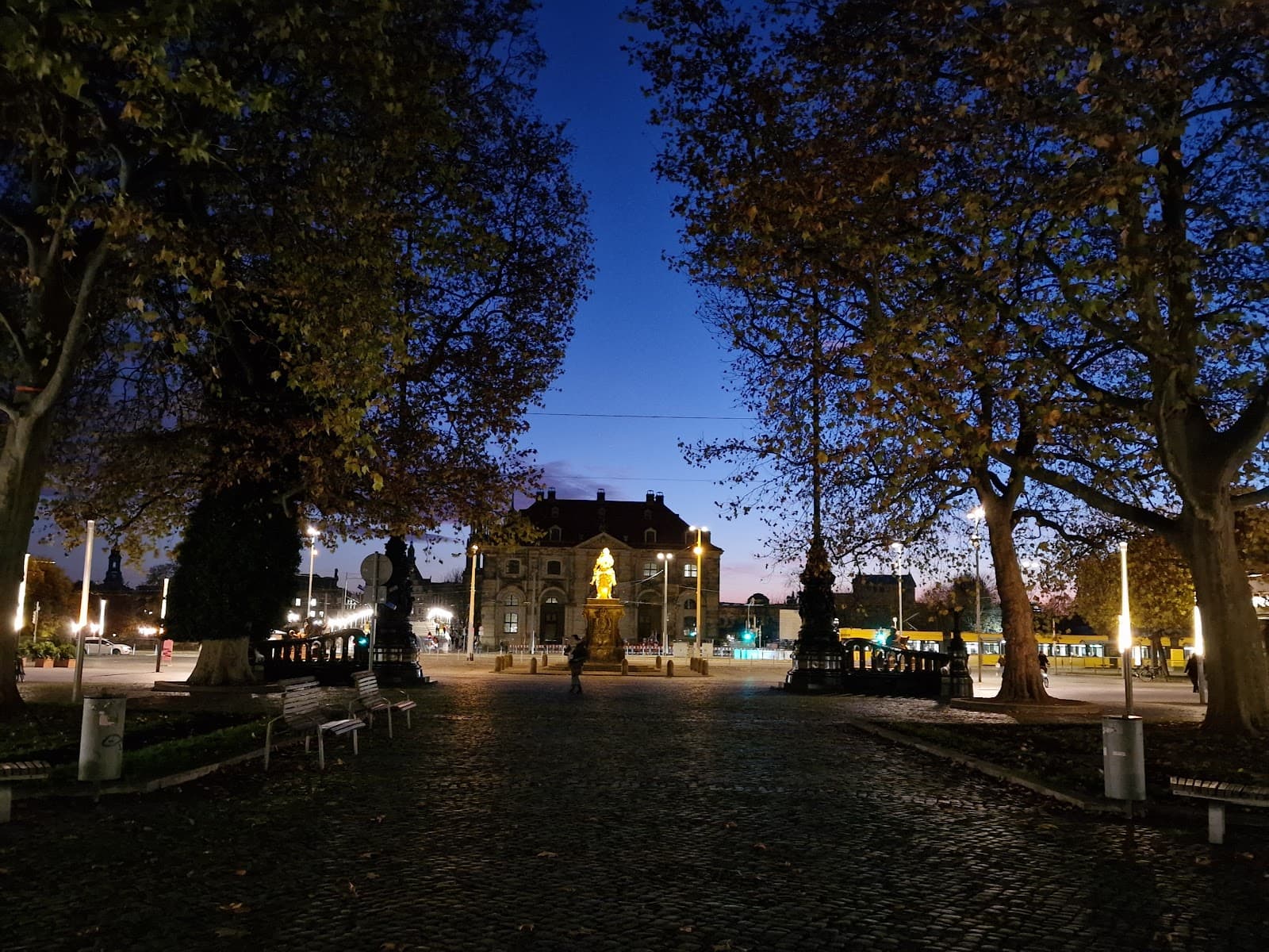 Hauptstraße Boulevard - Image 1