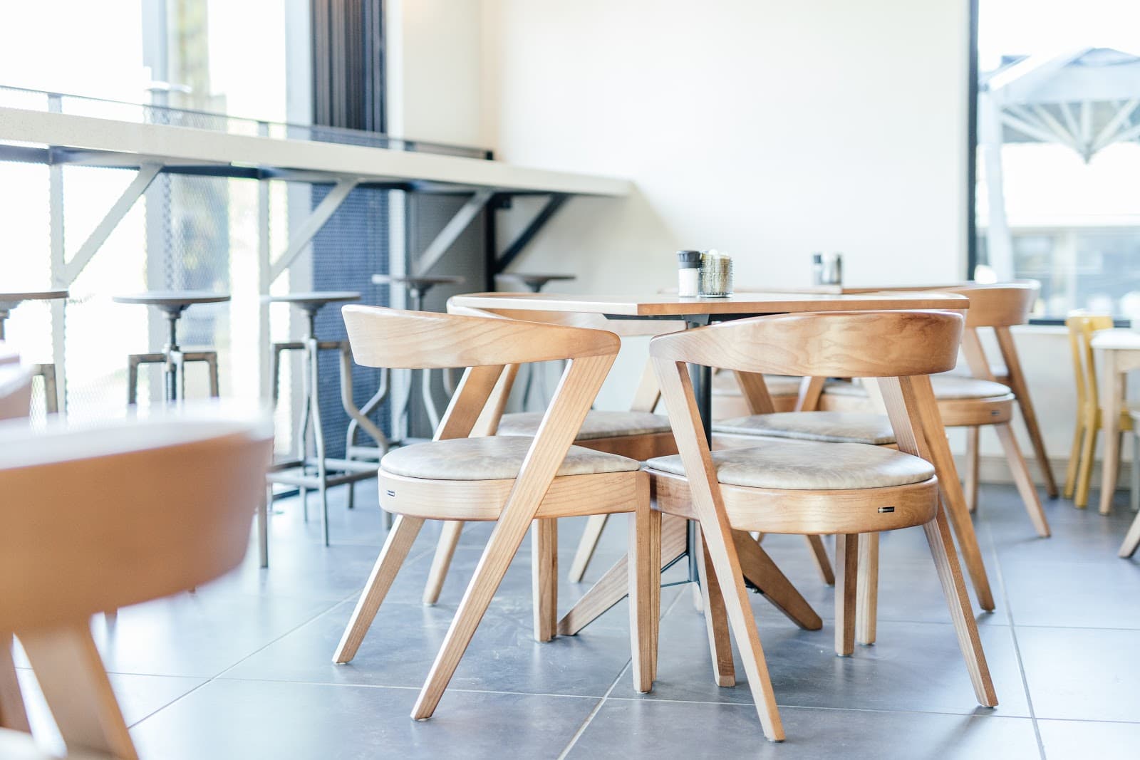 Clarens Village Square - Image 1