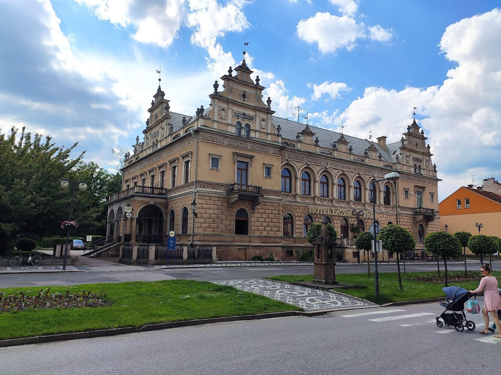 Lázně Bělohrad - Image 1