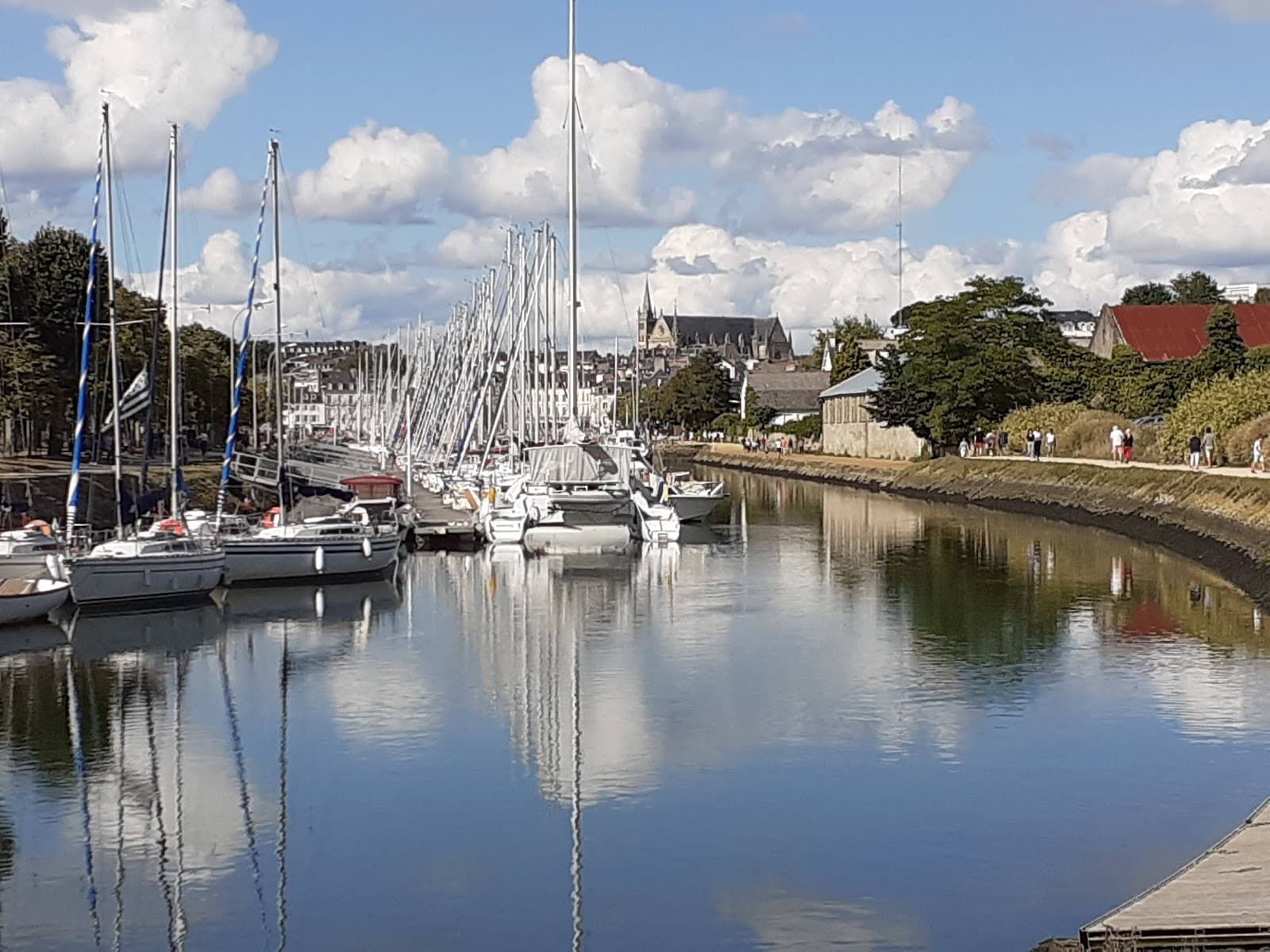 La Rabine Promenade - Image 1