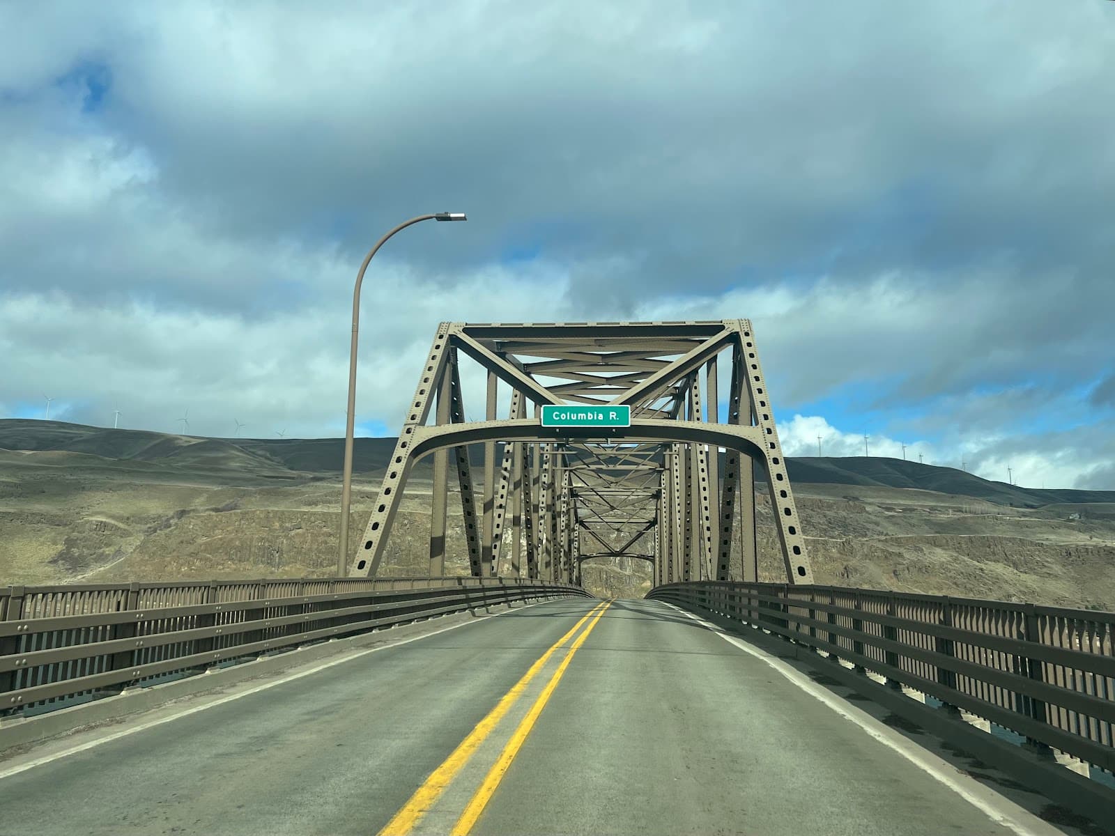 Sam Hill Memorial Bridge (US-97) - Image 1