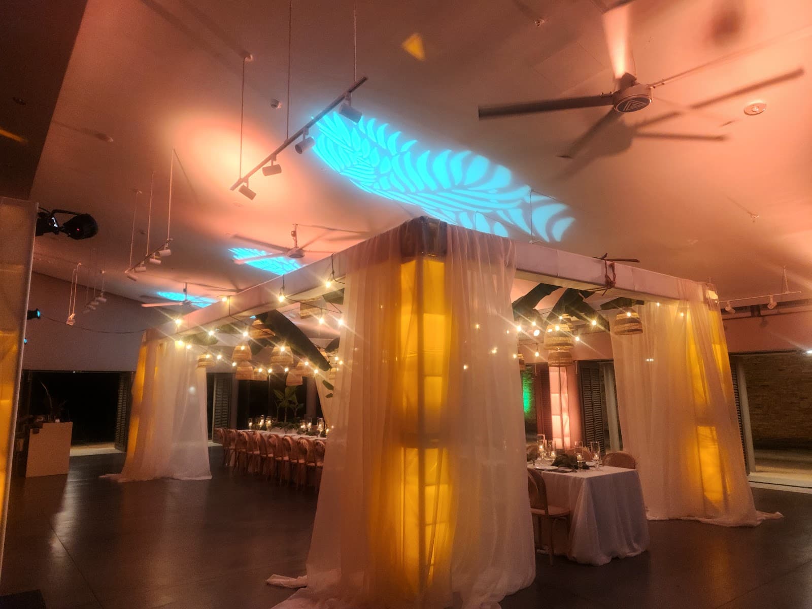 El Portal Visitor Center - Image 1