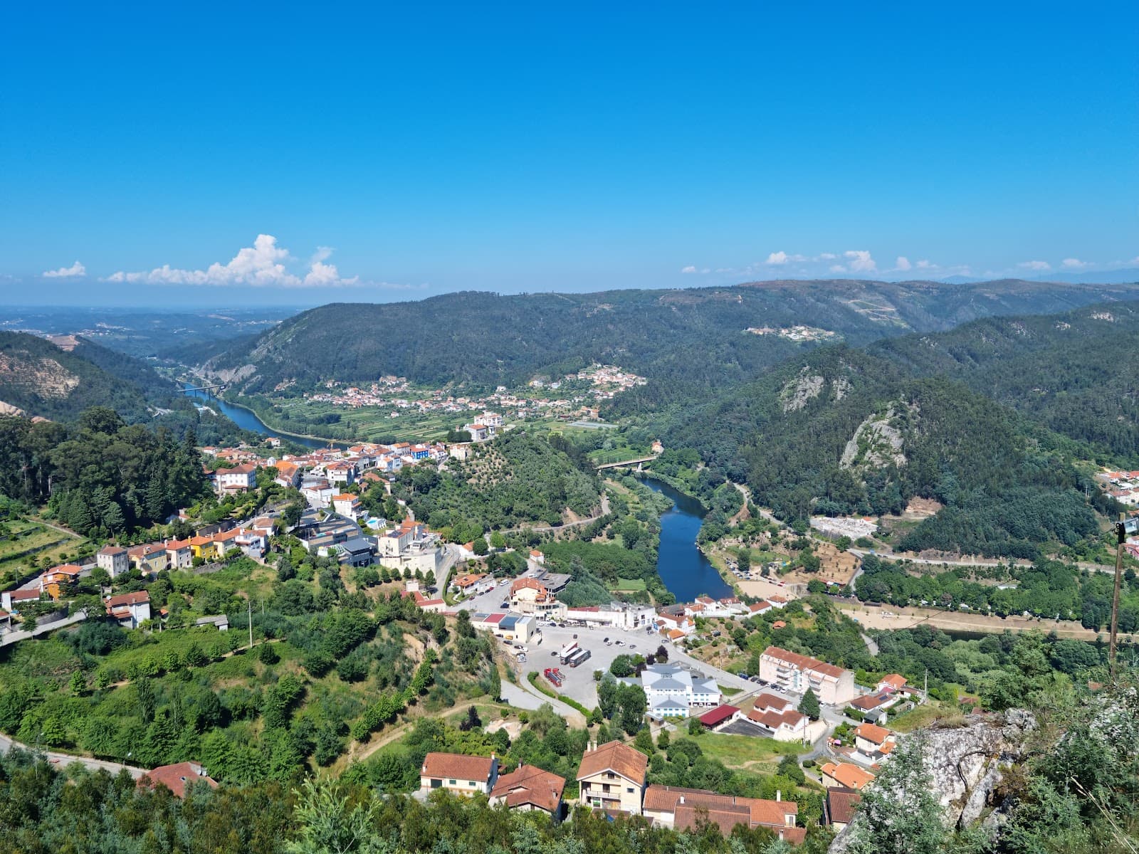 Penedo do Castro Viewpoint Penacova - Image 1