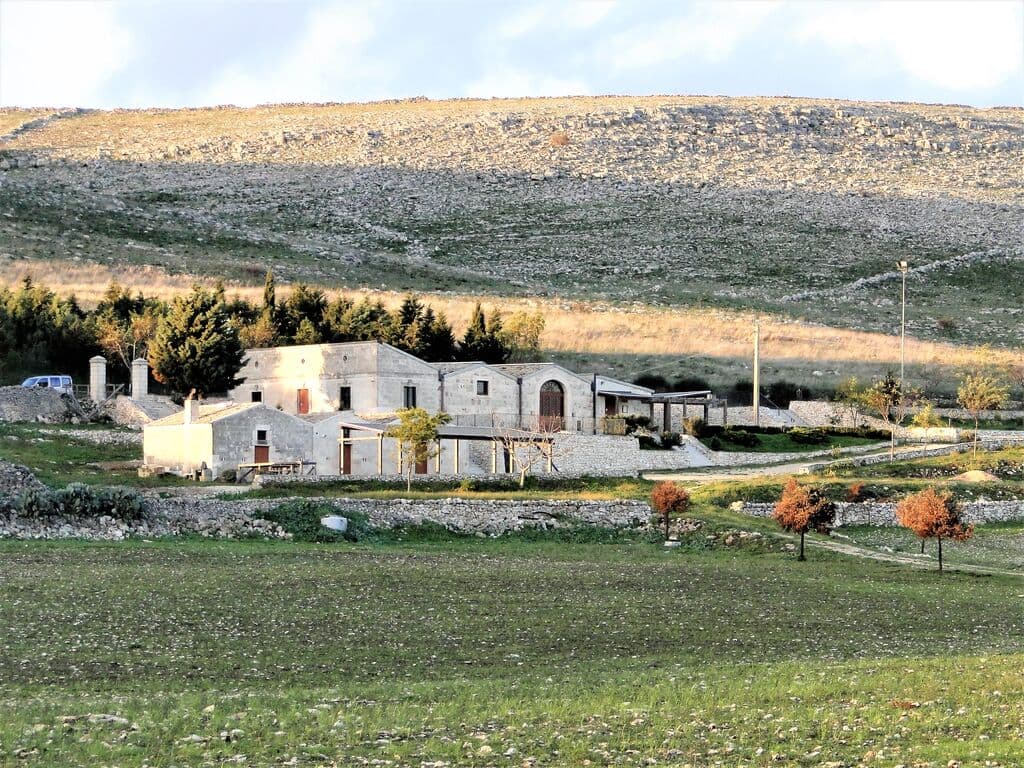 Lamalunga Visitor Center (Altamura Man) - Image 1