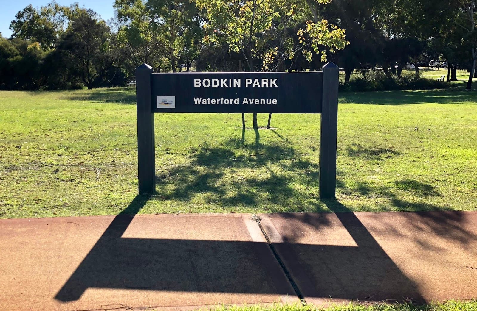 Bodkin Park and Lake - Image 1
