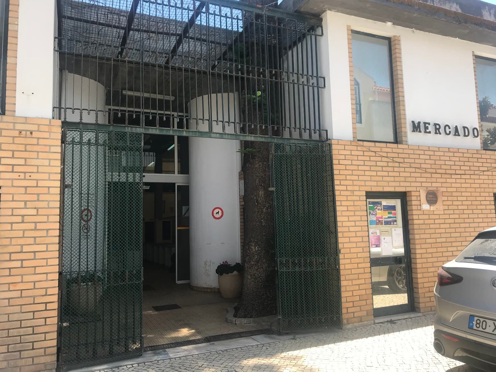 Mercado Municipal de Alcochete - Image 1