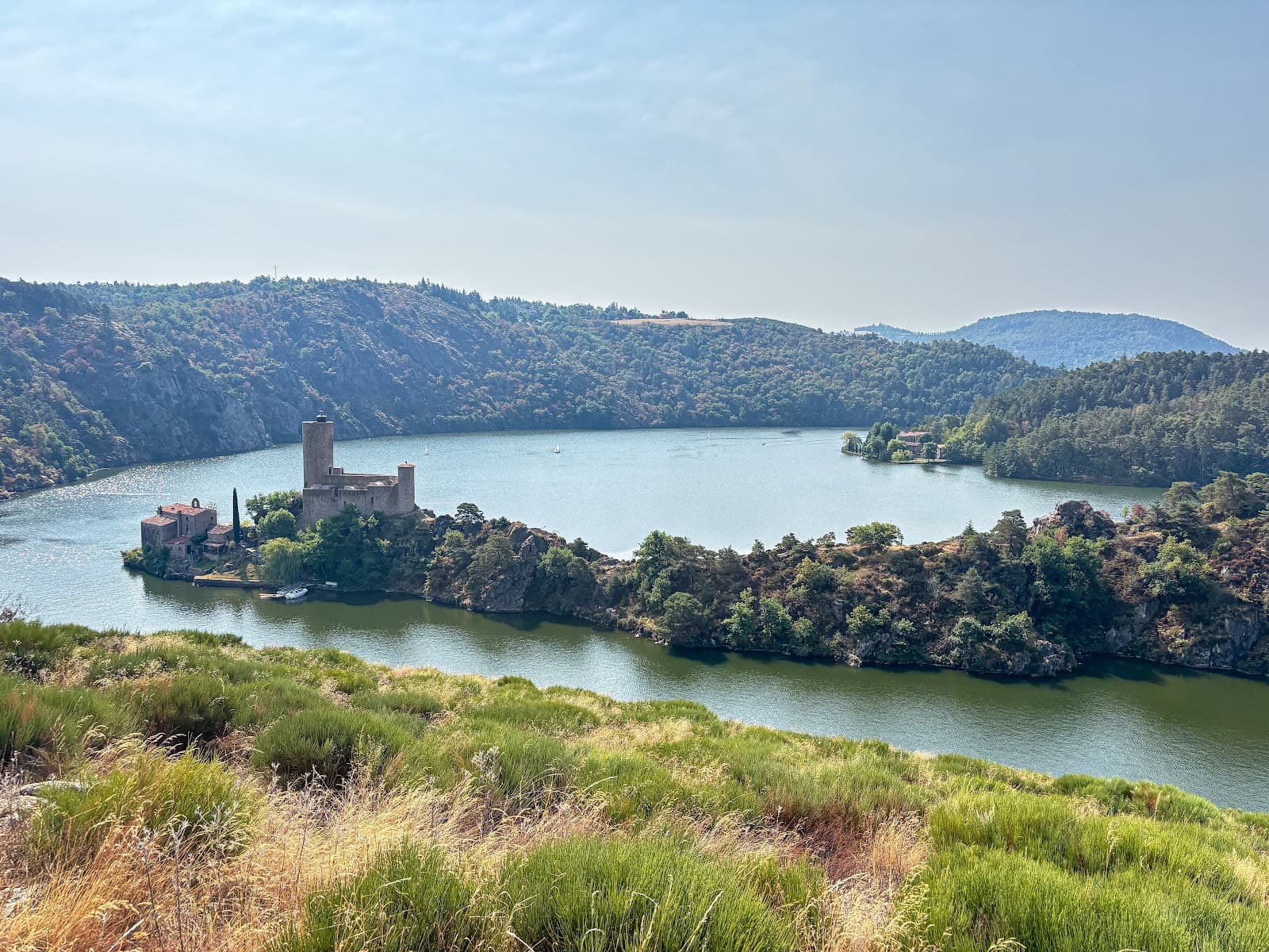 Château de Grangent et Île de Grangent - Image 1