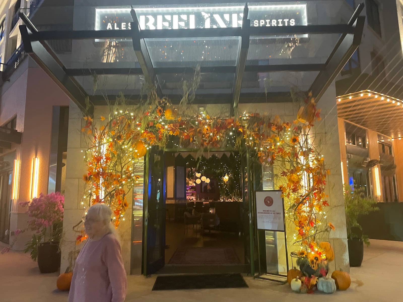 Chic Open-Air Setting