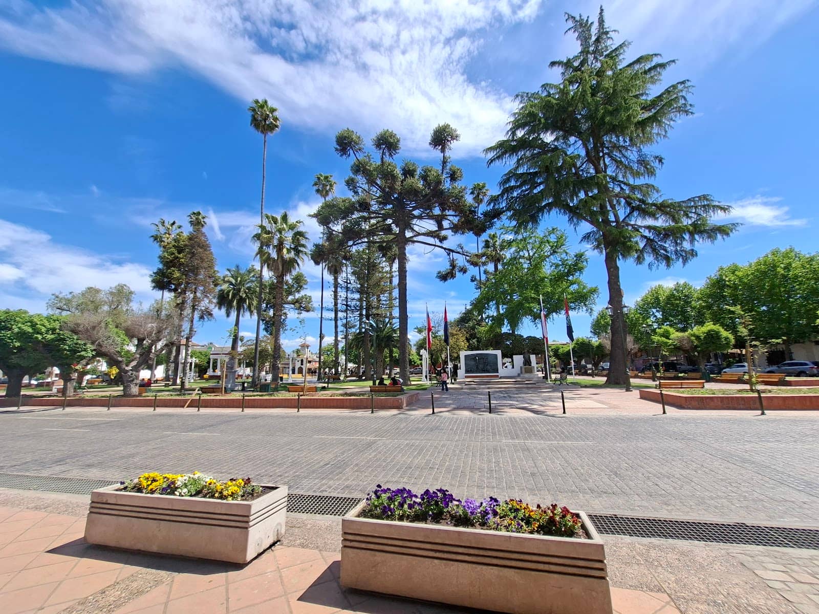 Pedestrian-Friendly Streets
