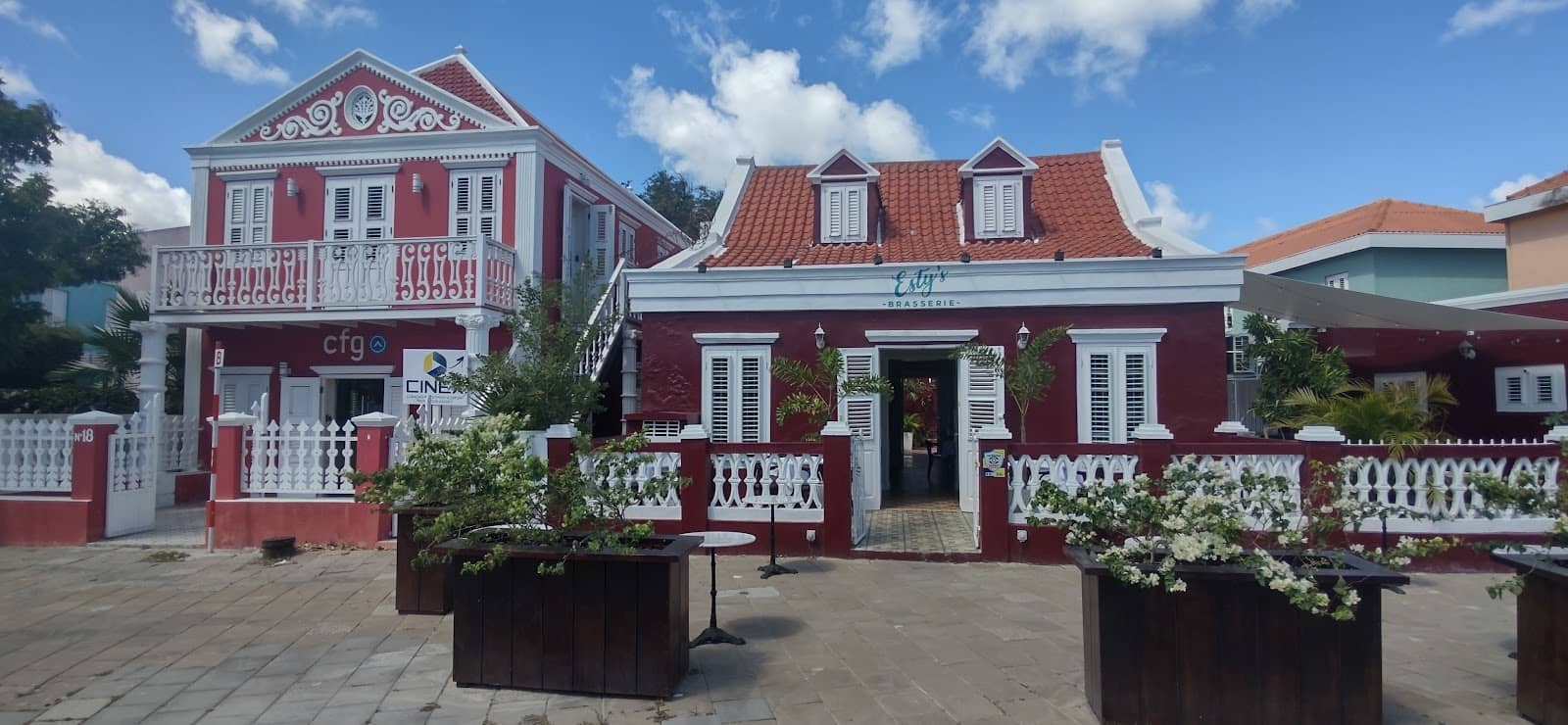 Boutique Shopping and Art