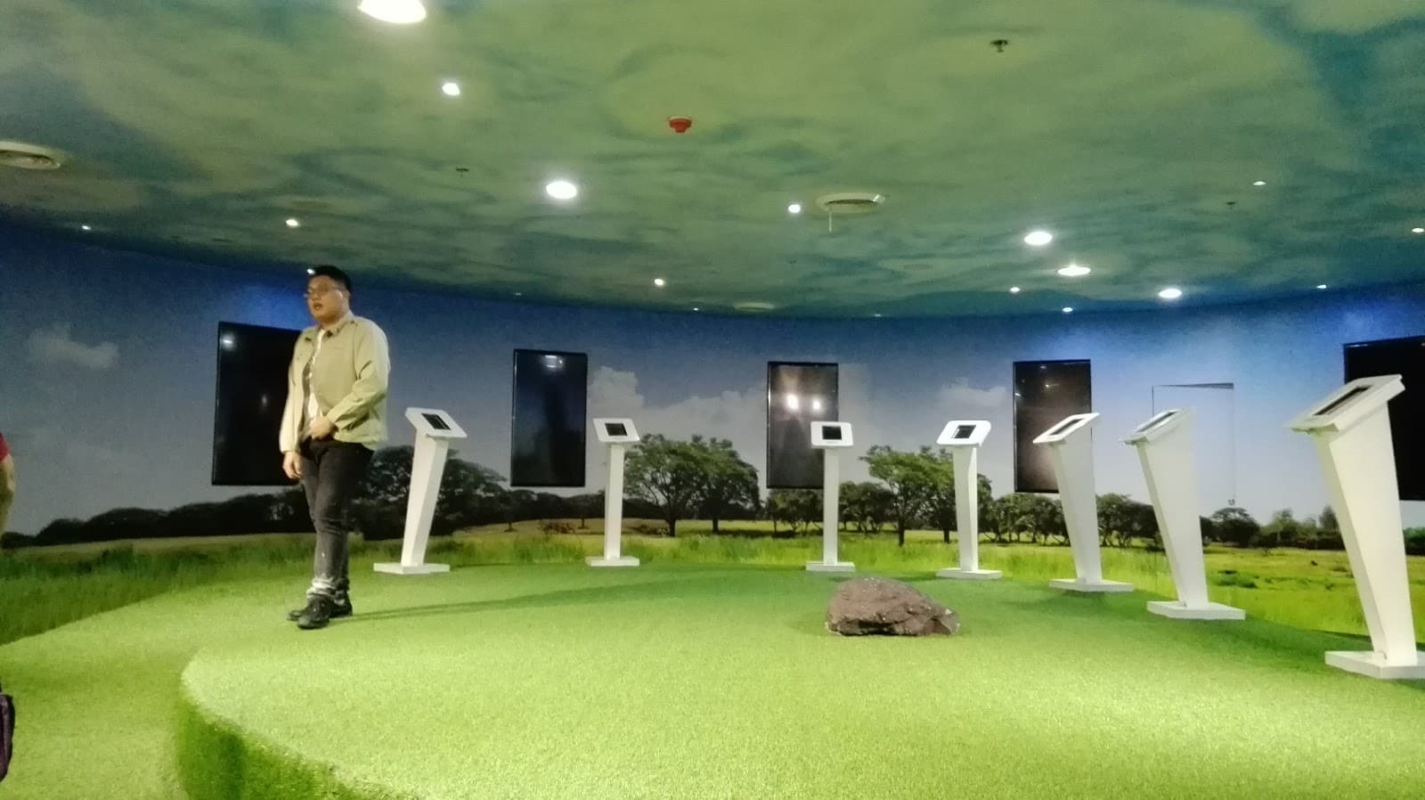 Quezon City Experience - Image 1