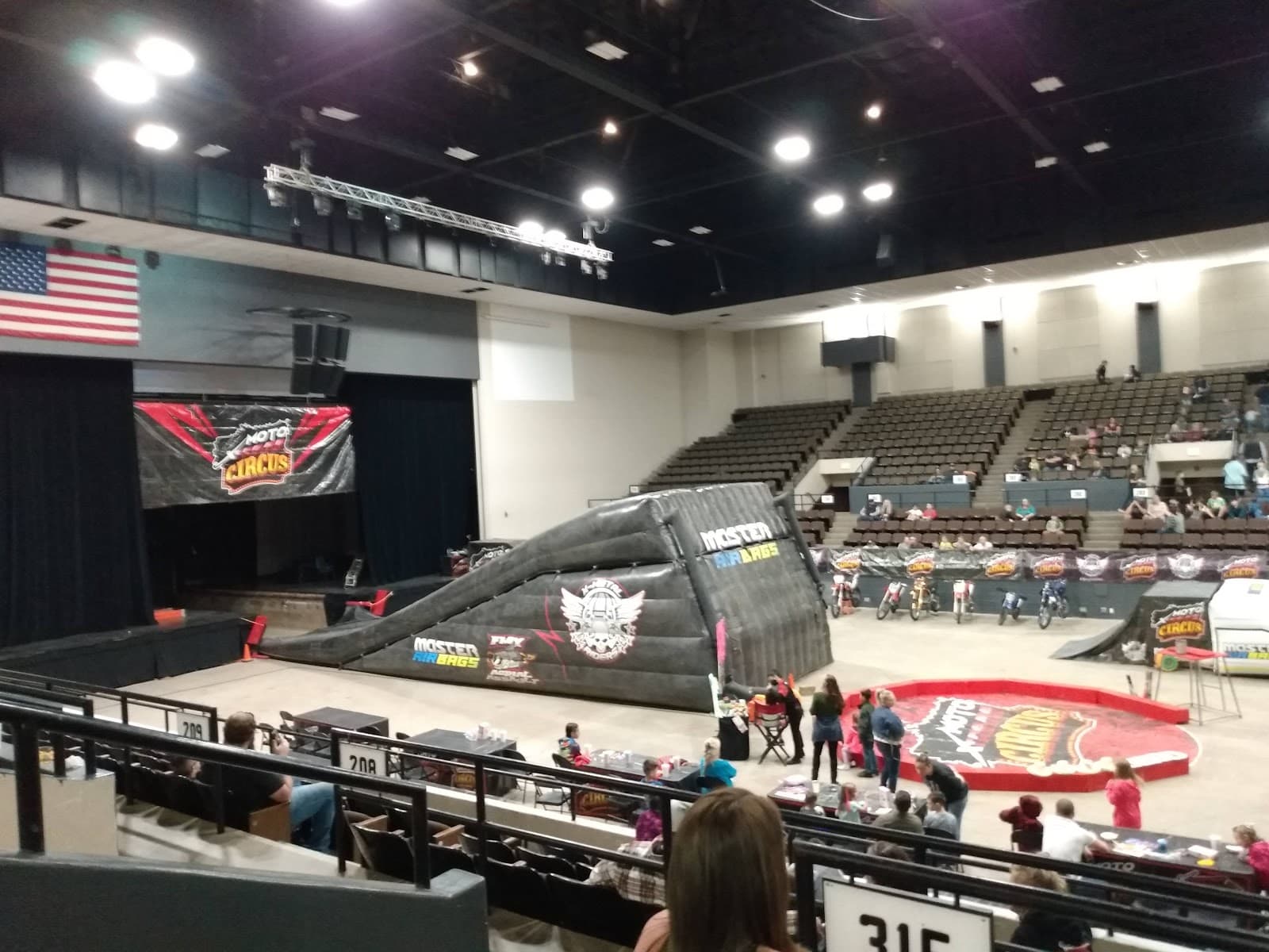 Muskogee Civic Center - Image 1