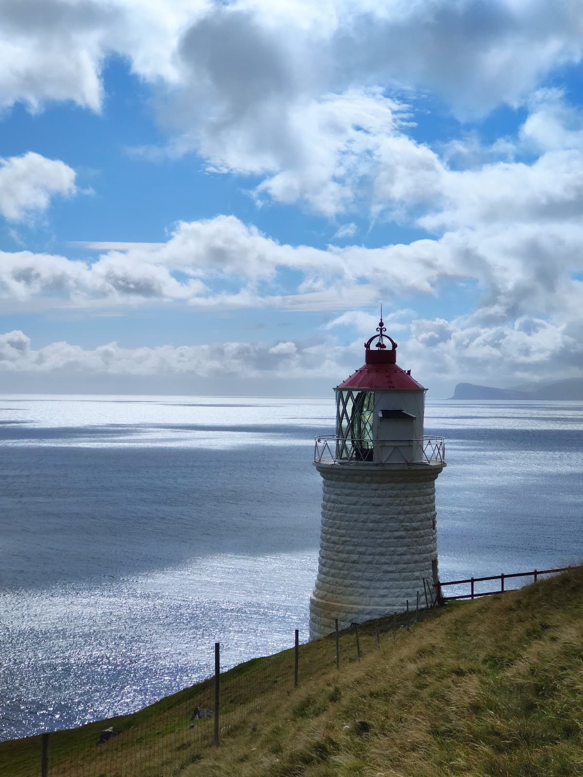 Borðan Lighthouse - Image 1