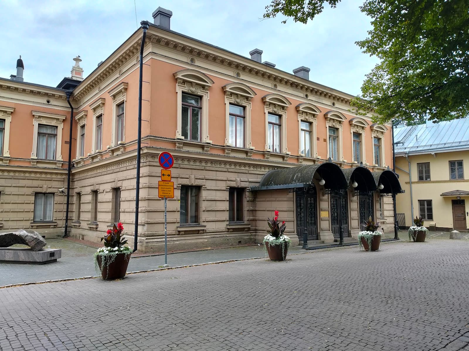 Turku City Hall - Image 1