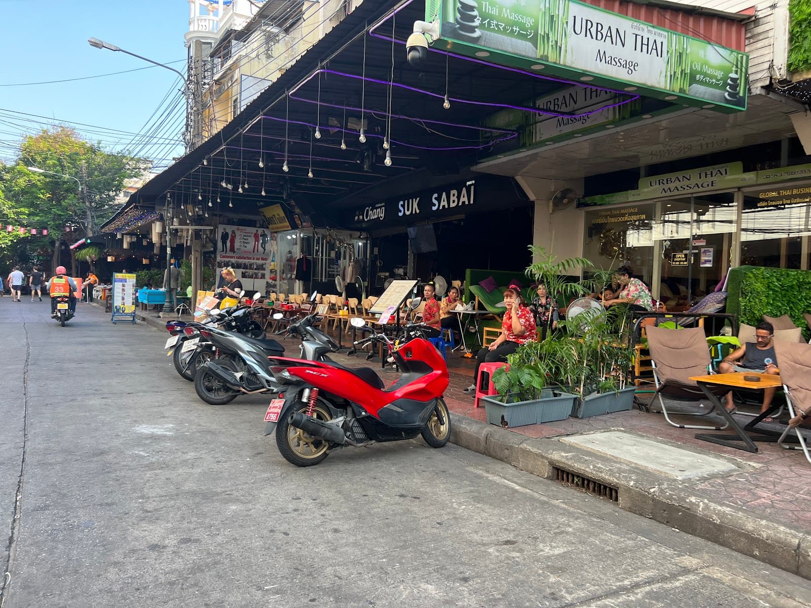 Soi Rambuttri Alley - Image 1