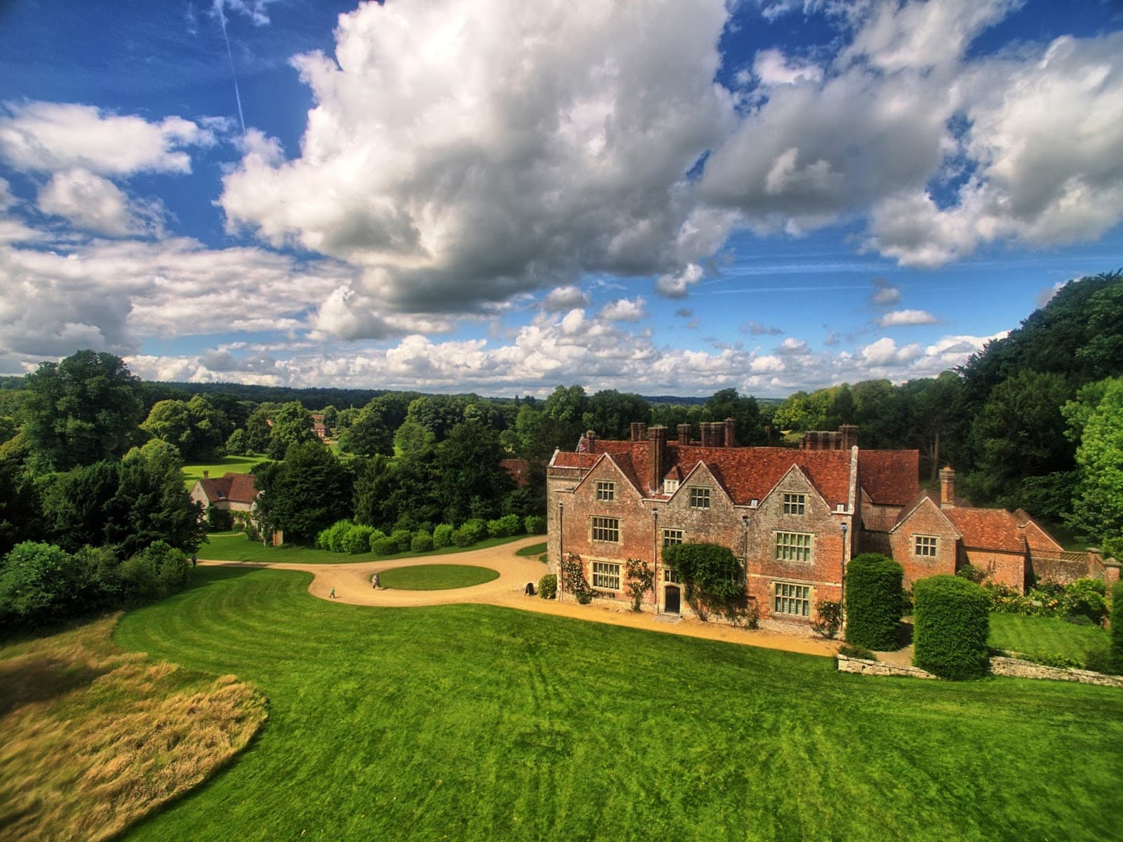 Chawton House Gardens - Image 1