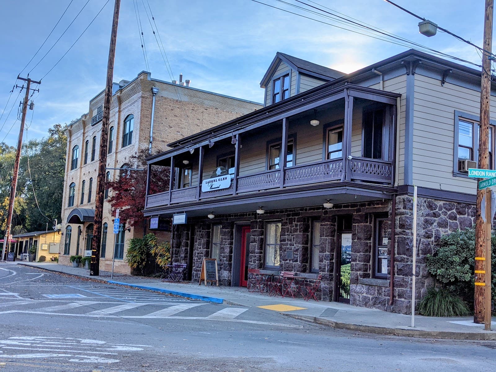 Glen Ellen - Image 1