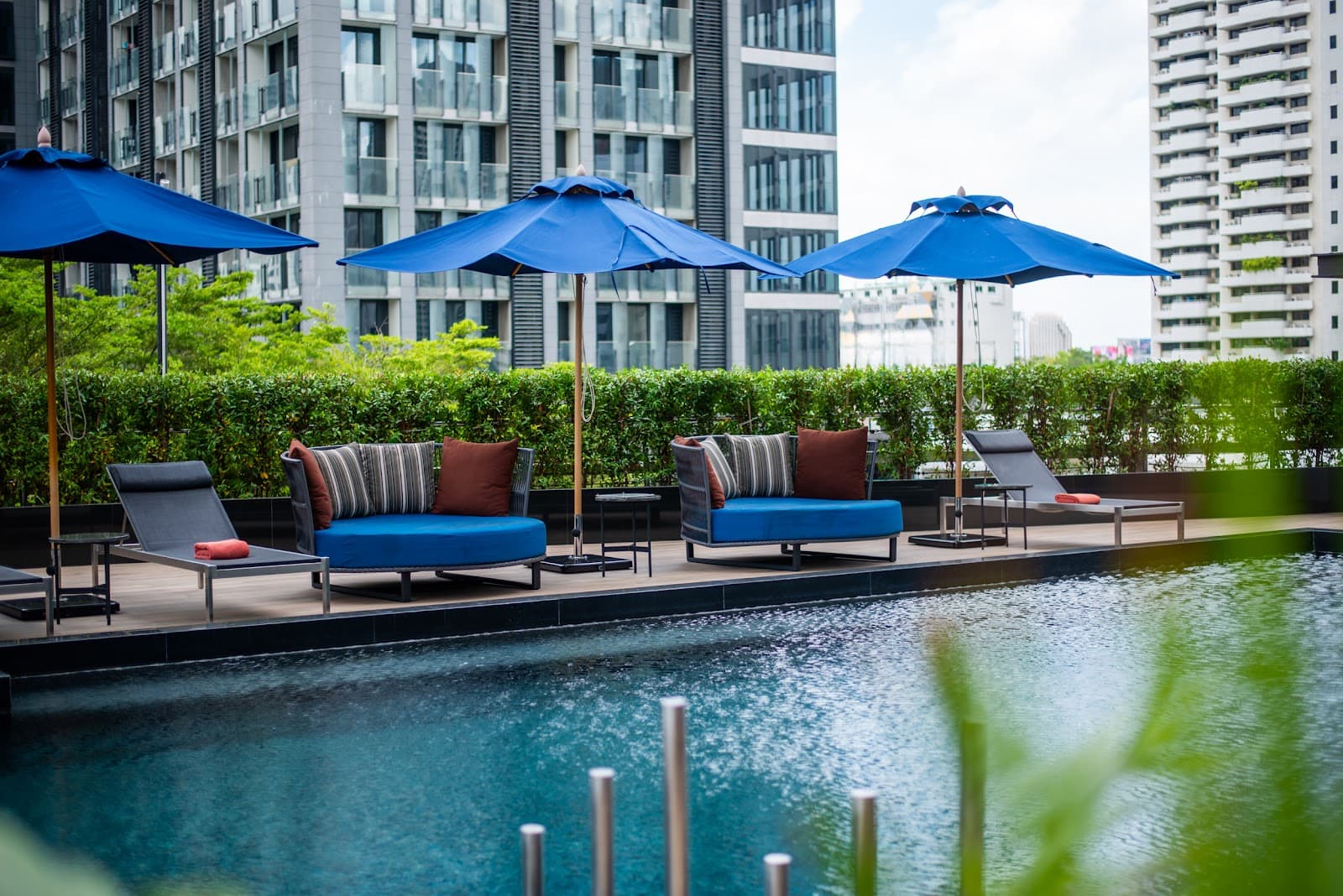 Fraser Suites - Image 1