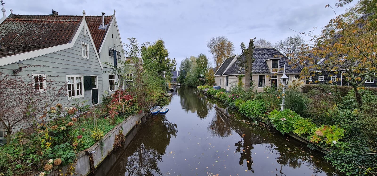 Broek in Waterland - Image 1