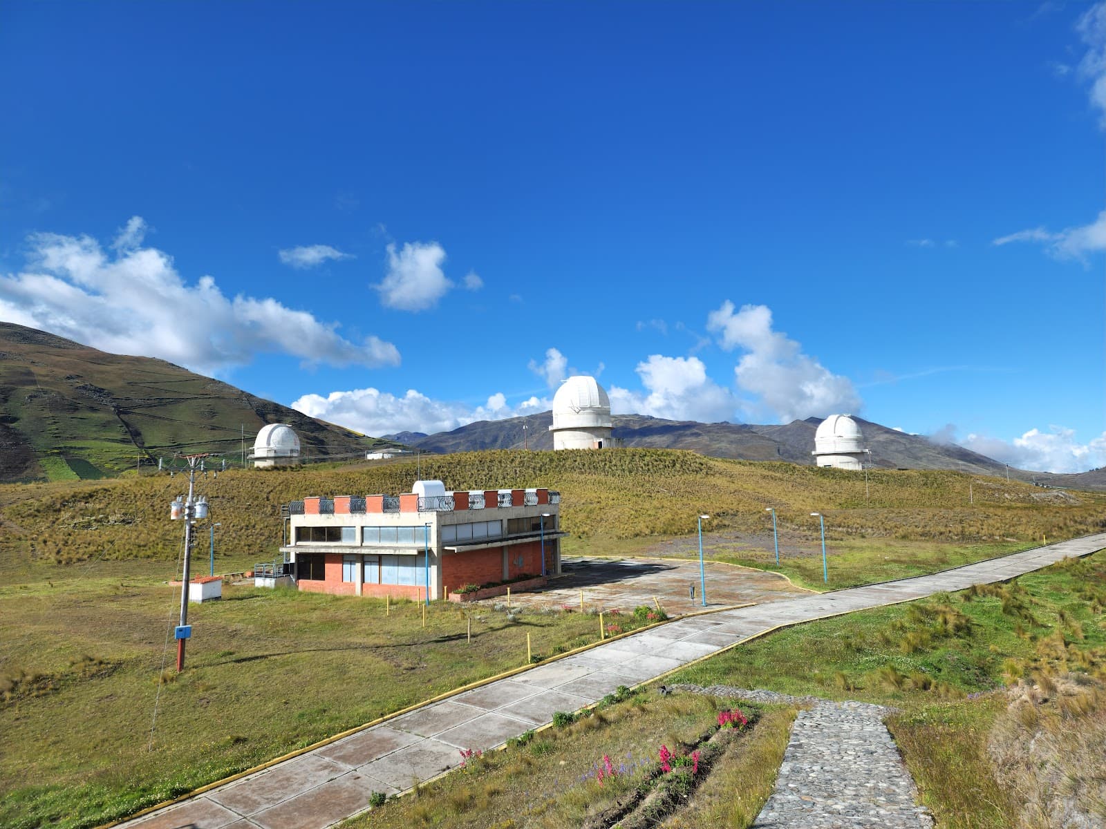 Observatorio Llano del Hato Venezuela - Image 1
