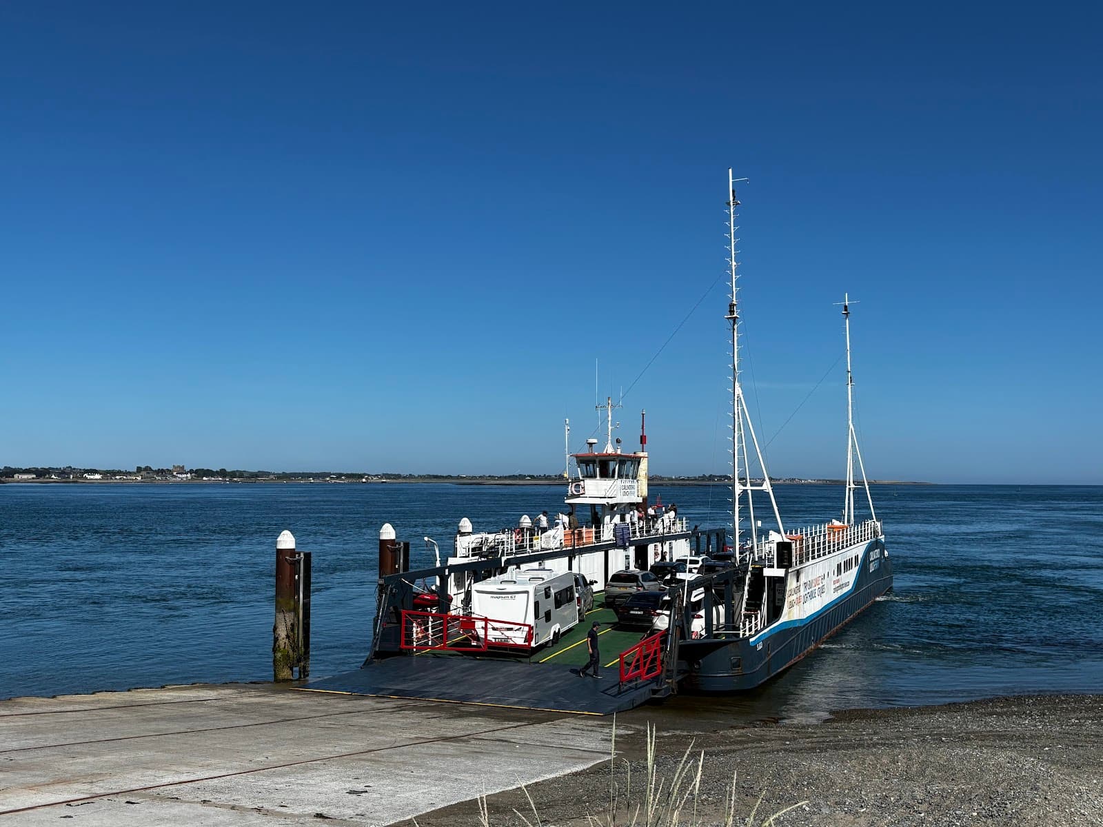 Greenore Lighthouse & Port - Image 1
